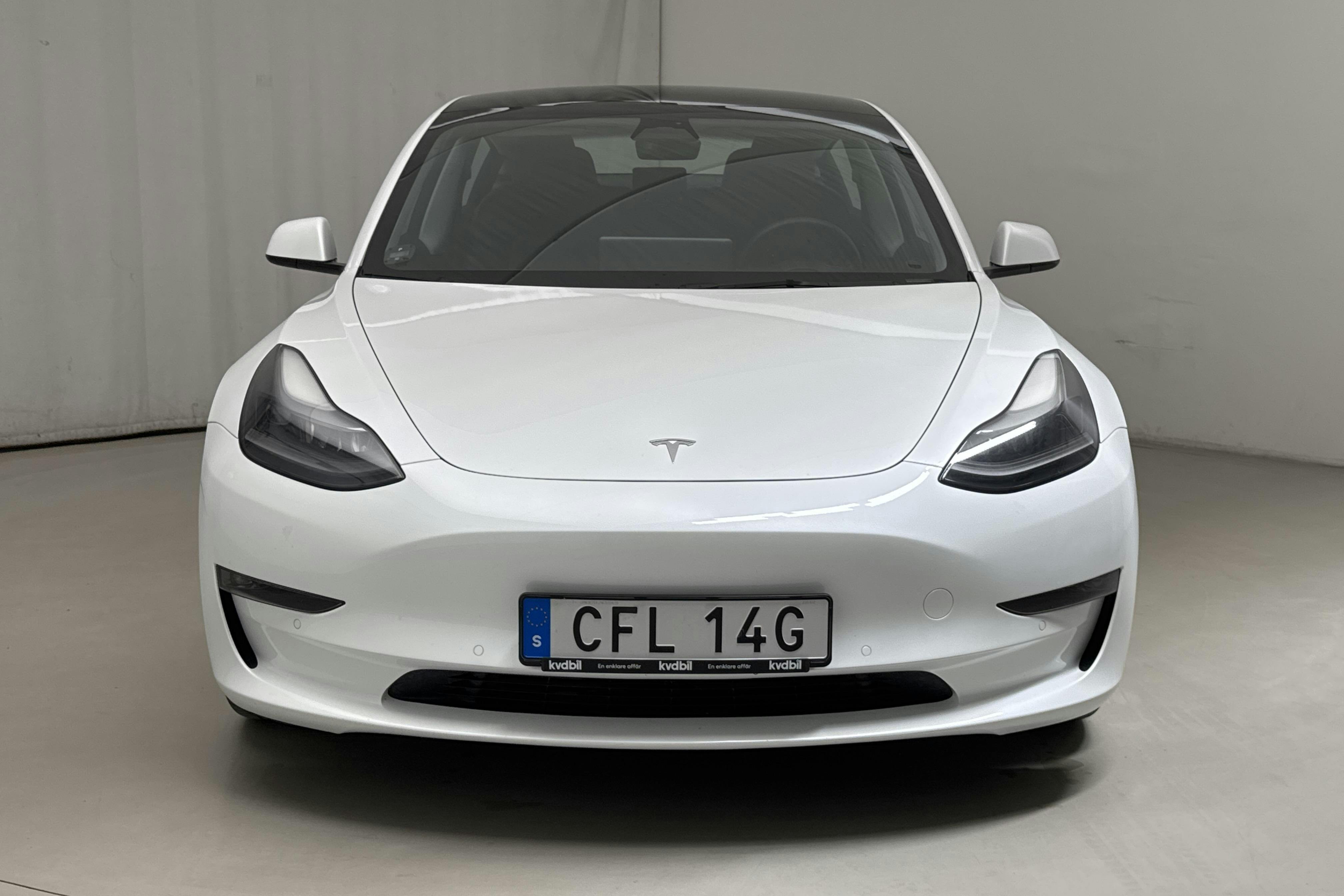 Tesla Model 3 Long Range Dual Motor AWD - 6 577 mil - Automat - vit - 2022