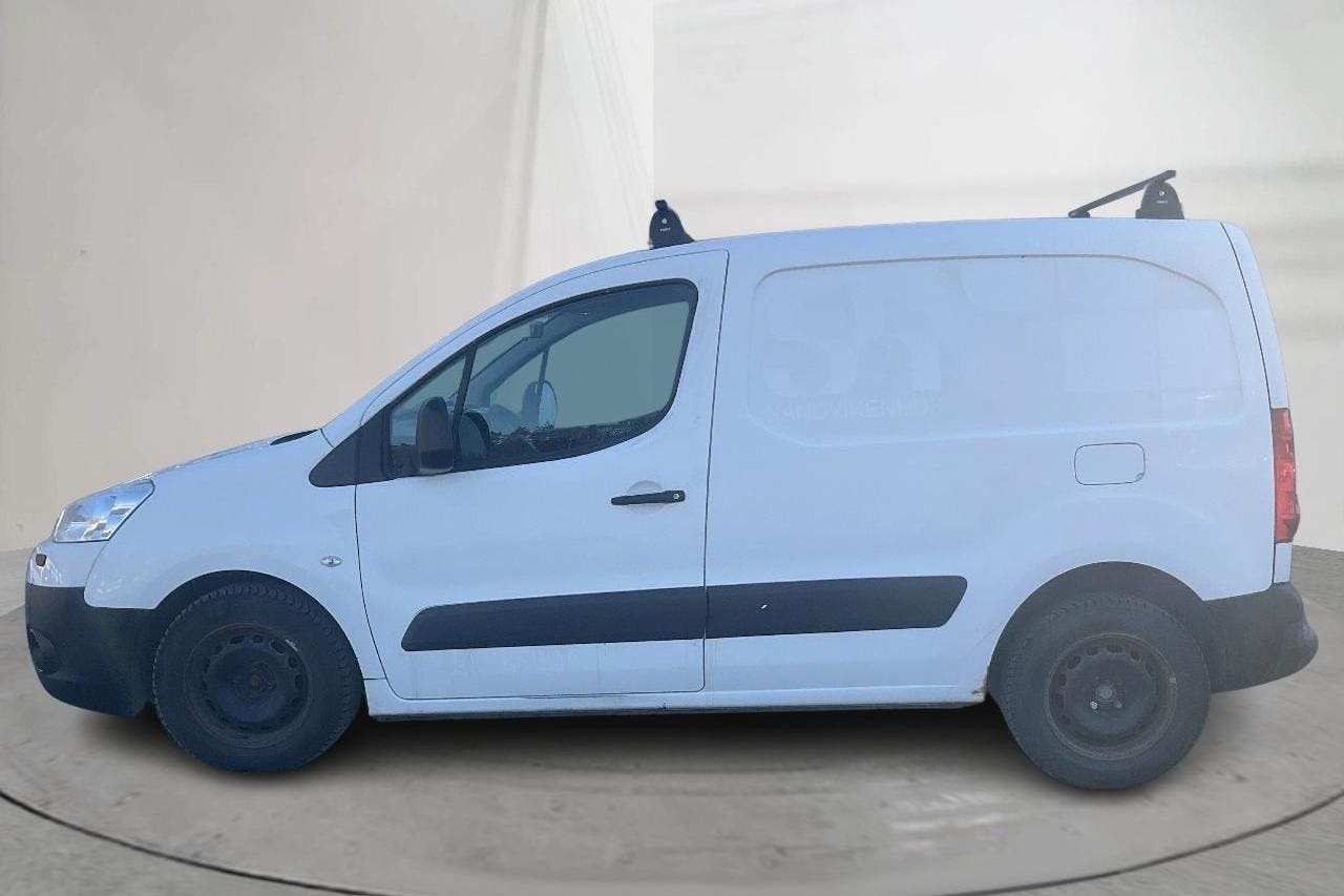 Peugeot Partner 1.6 HDI Skåp (75hk) - 166 860 km - Manual - white - 2009