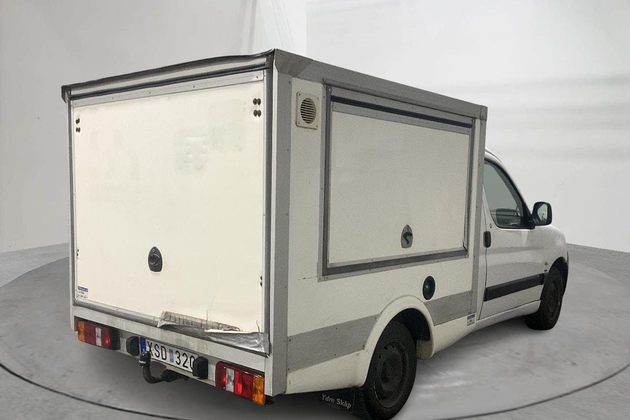 Peugeot Partner 2.0 HDI (90hk) - 12 547 mil - Manuell - vit - 2006