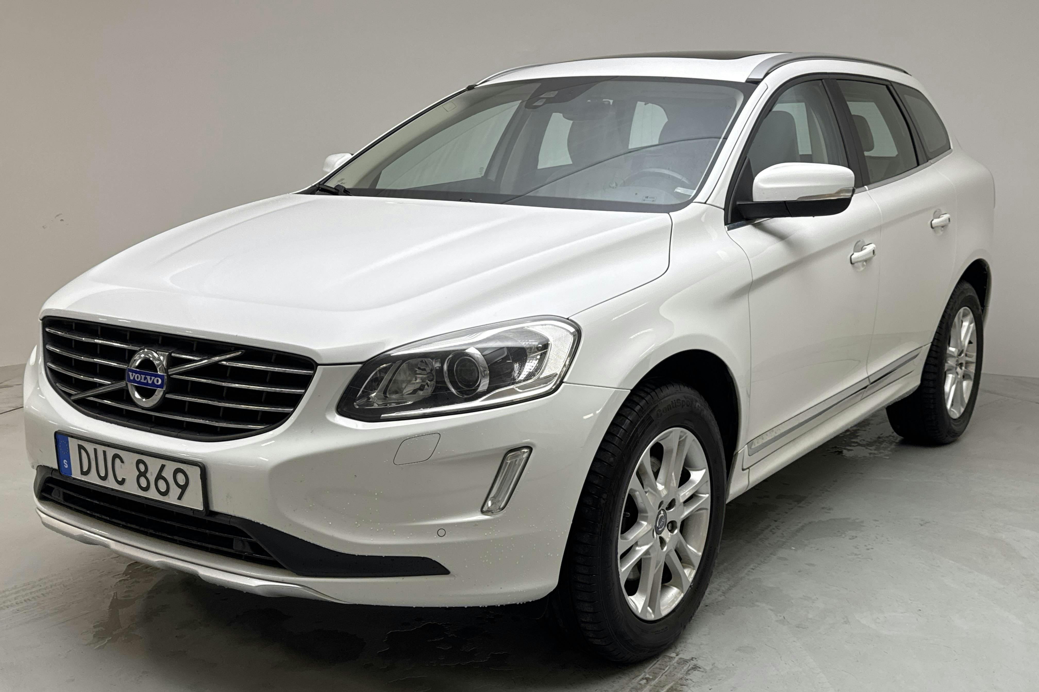 Volvo XC60 D4 AWD (181hk) - 162 730 km - Automatic - white - 2015