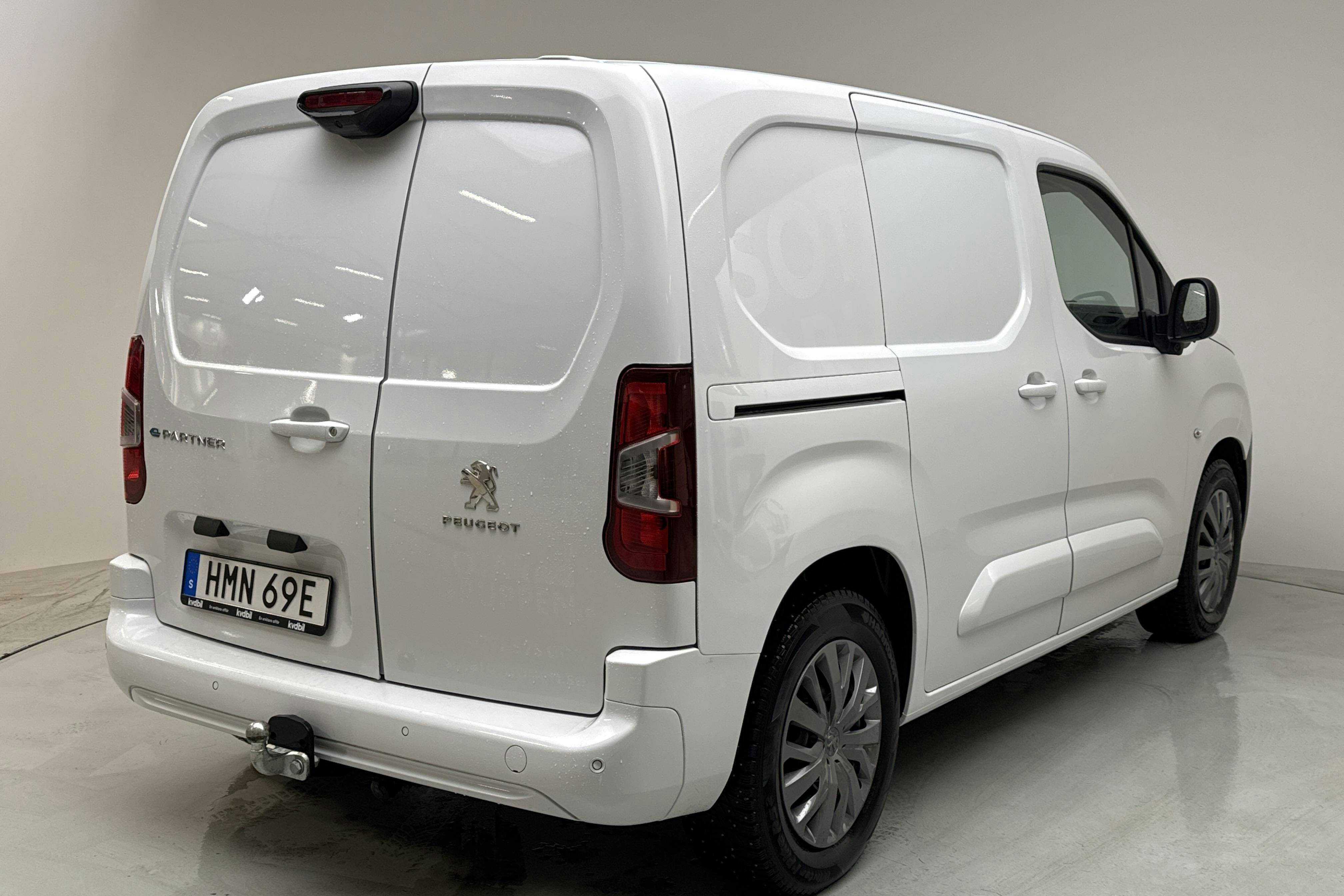 Peugeot e-Partner 50 kWh (136hk) - 24 210 km - Automatic - white - 2022