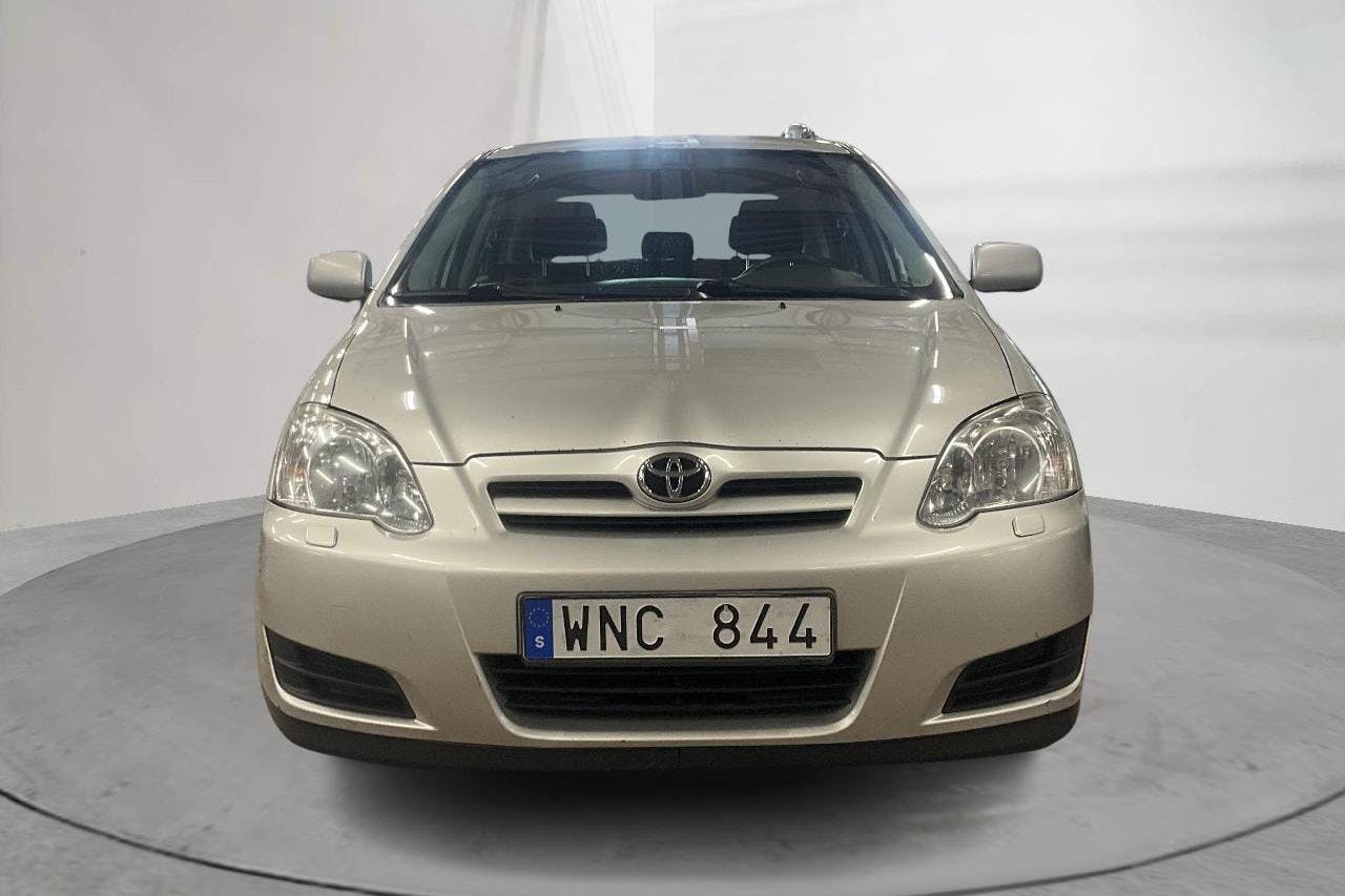 Toyota Corolla 1.6 5dr (110hk) - 204 310 km - Automatic - silver - 2005