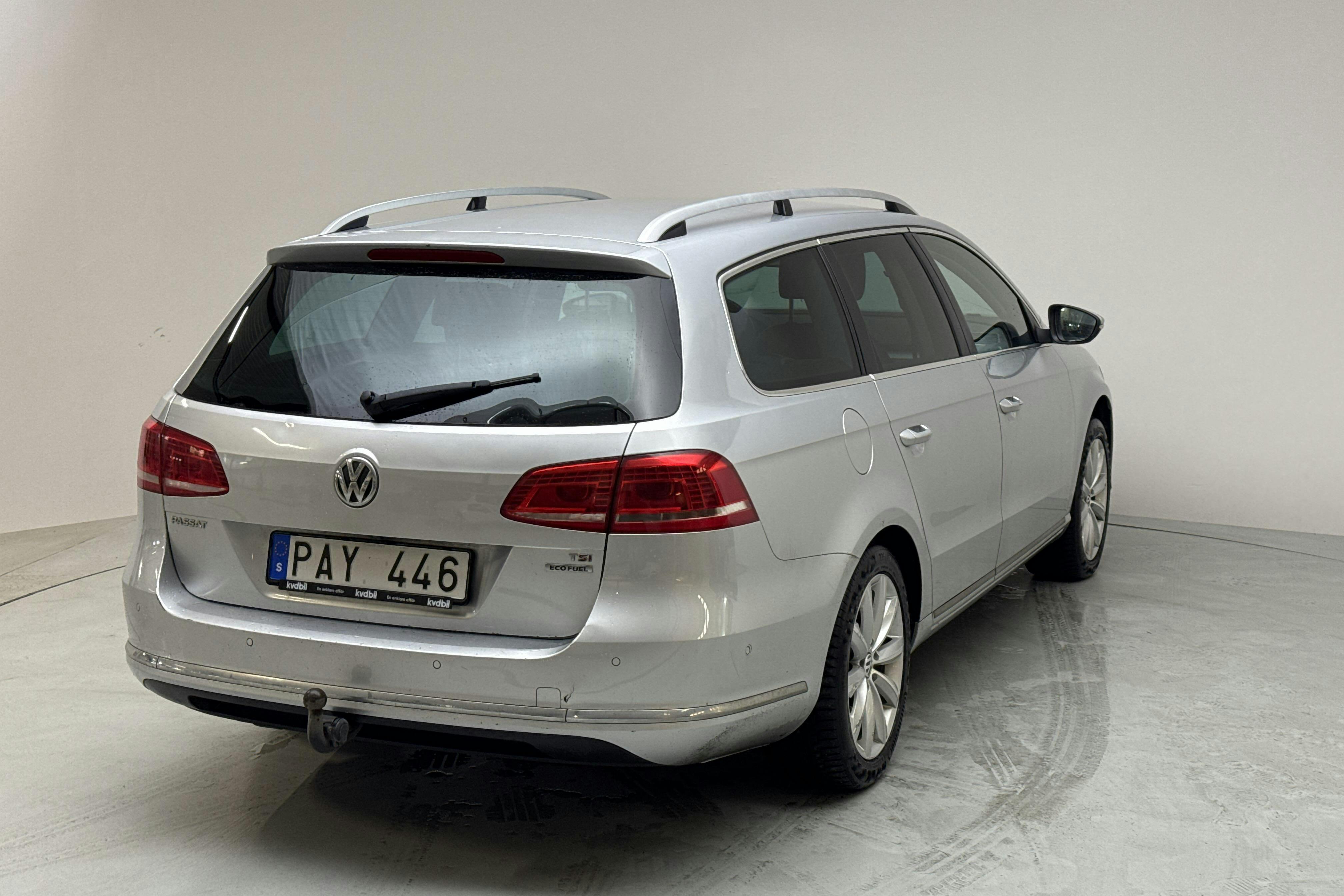 VW Passat 1.4 TSI EcoFuel Variant (150hk) - 217 950 km - Manual - silver - 2013