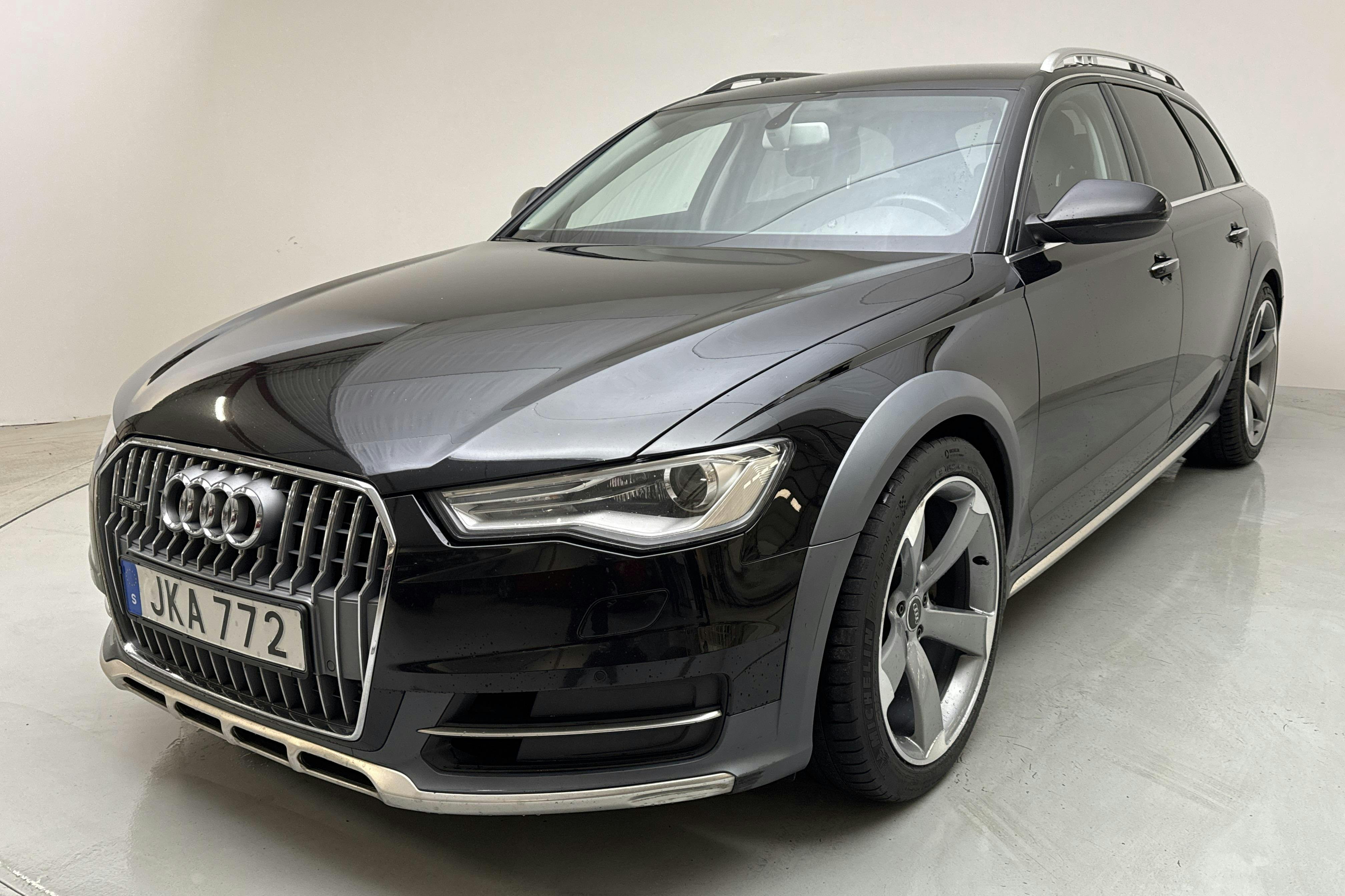 Audi A6 Allroad 3.0 TDI quattro (218hk) - 161 290 km - Automaattinen - musta - 2015