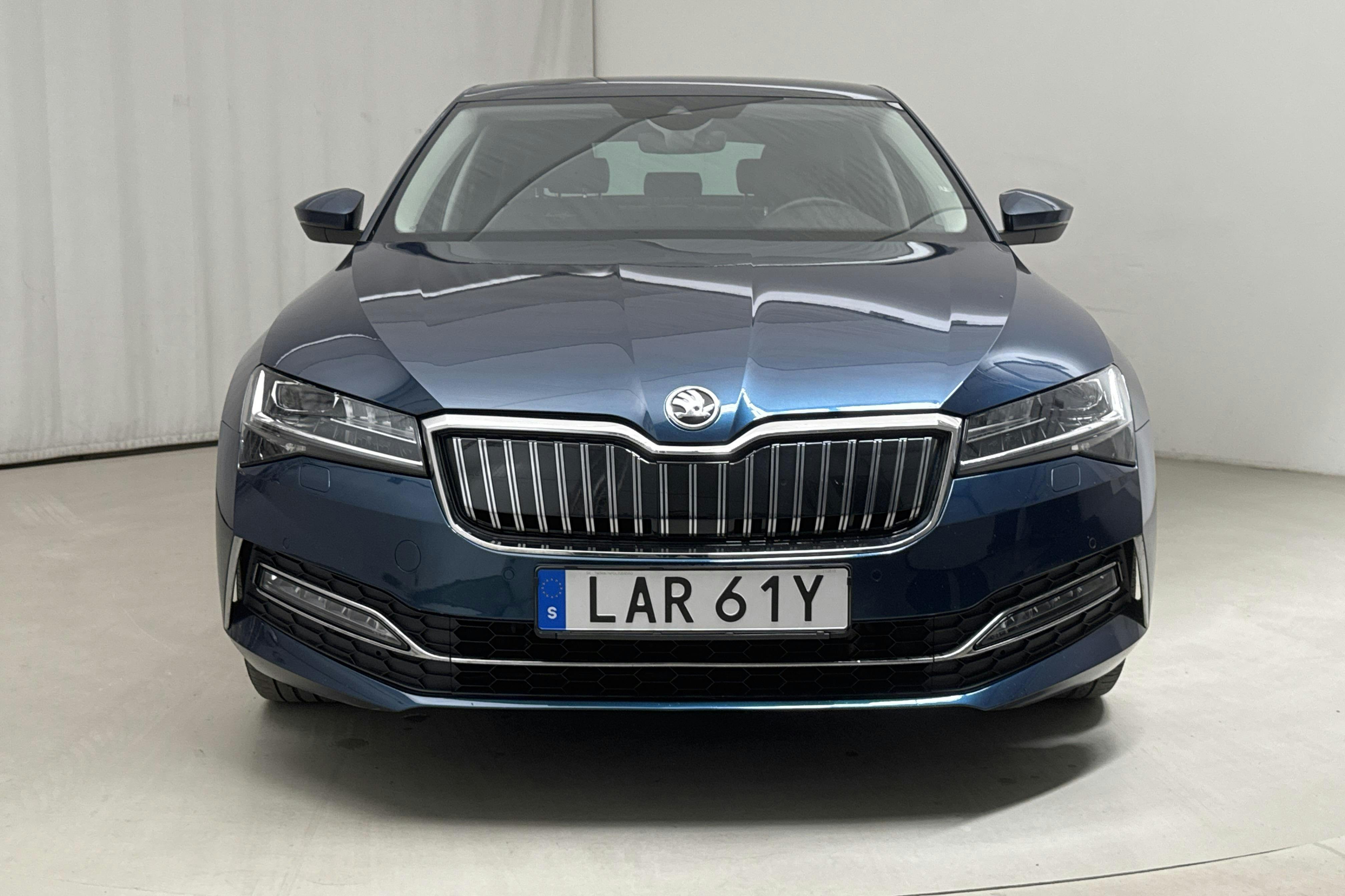 Skoda Superb 1.4 TSI PHEV (218hk) - 100 150 km - Automatic - blue - 2020