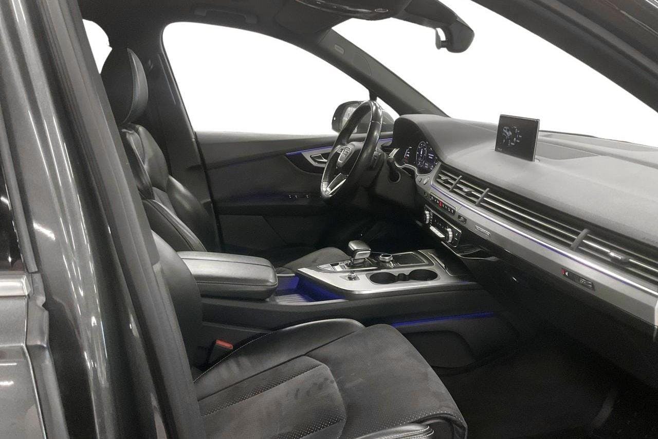 Audi Q7 3.0 TDI e-tron quattro (258hk) - 155 220 km - Automatic - gray - 2017