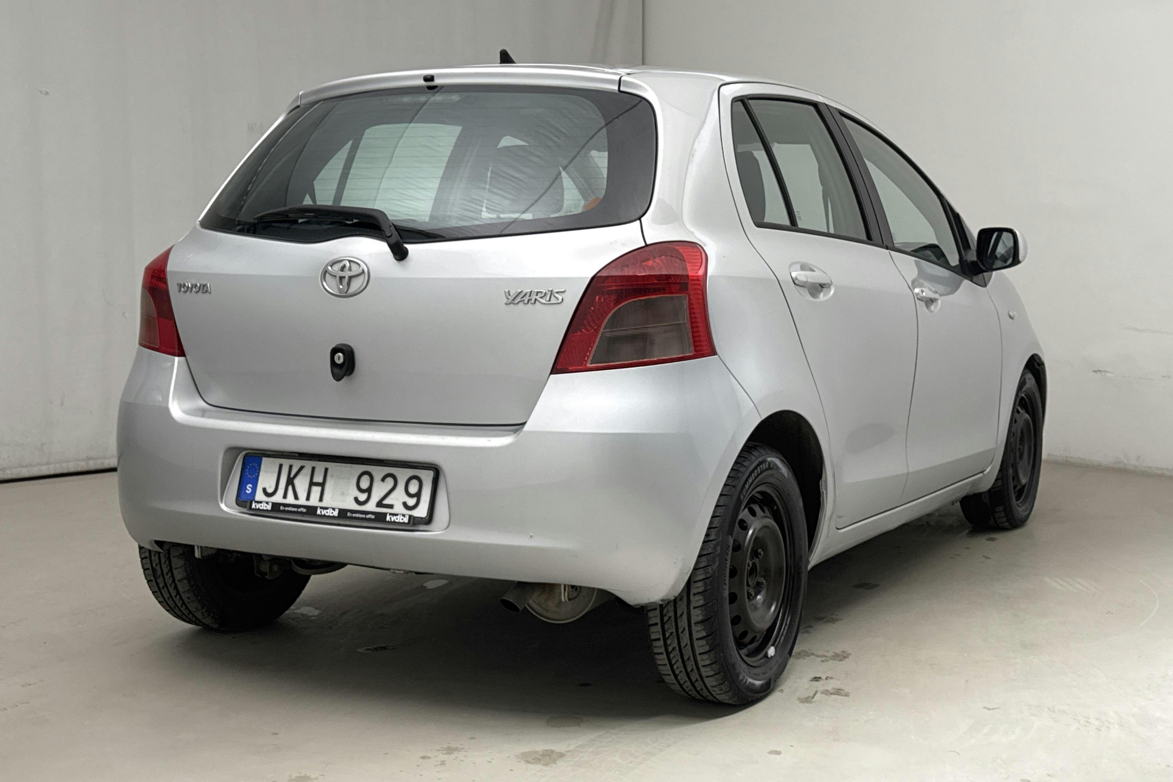 Toyota Yaris 1.3 5dr (87hk) - 218 470 km - Manual - silver - 2007