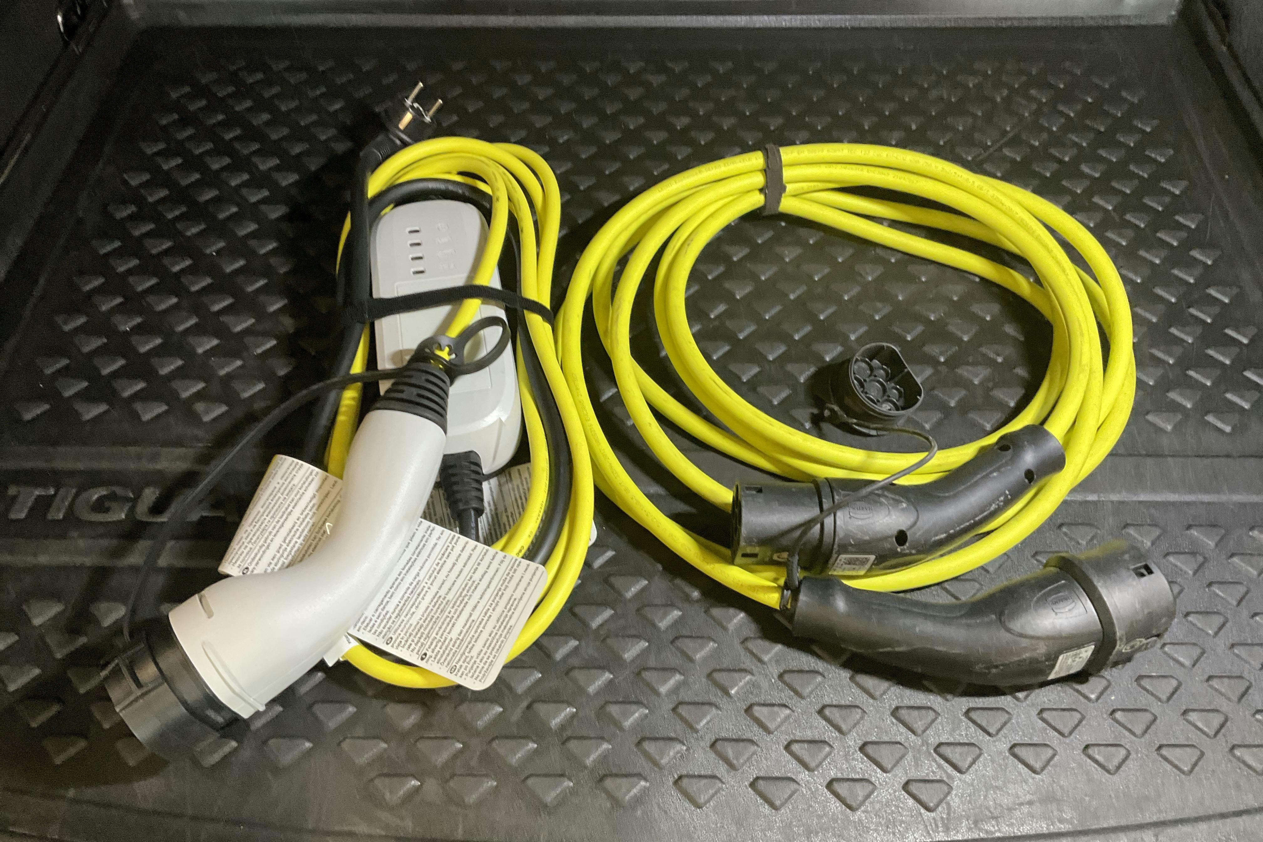 VW Tiguan 1.4 TSI eHybrid (245hk) - 61 650 km - Automaattinen - harmaa - 2022