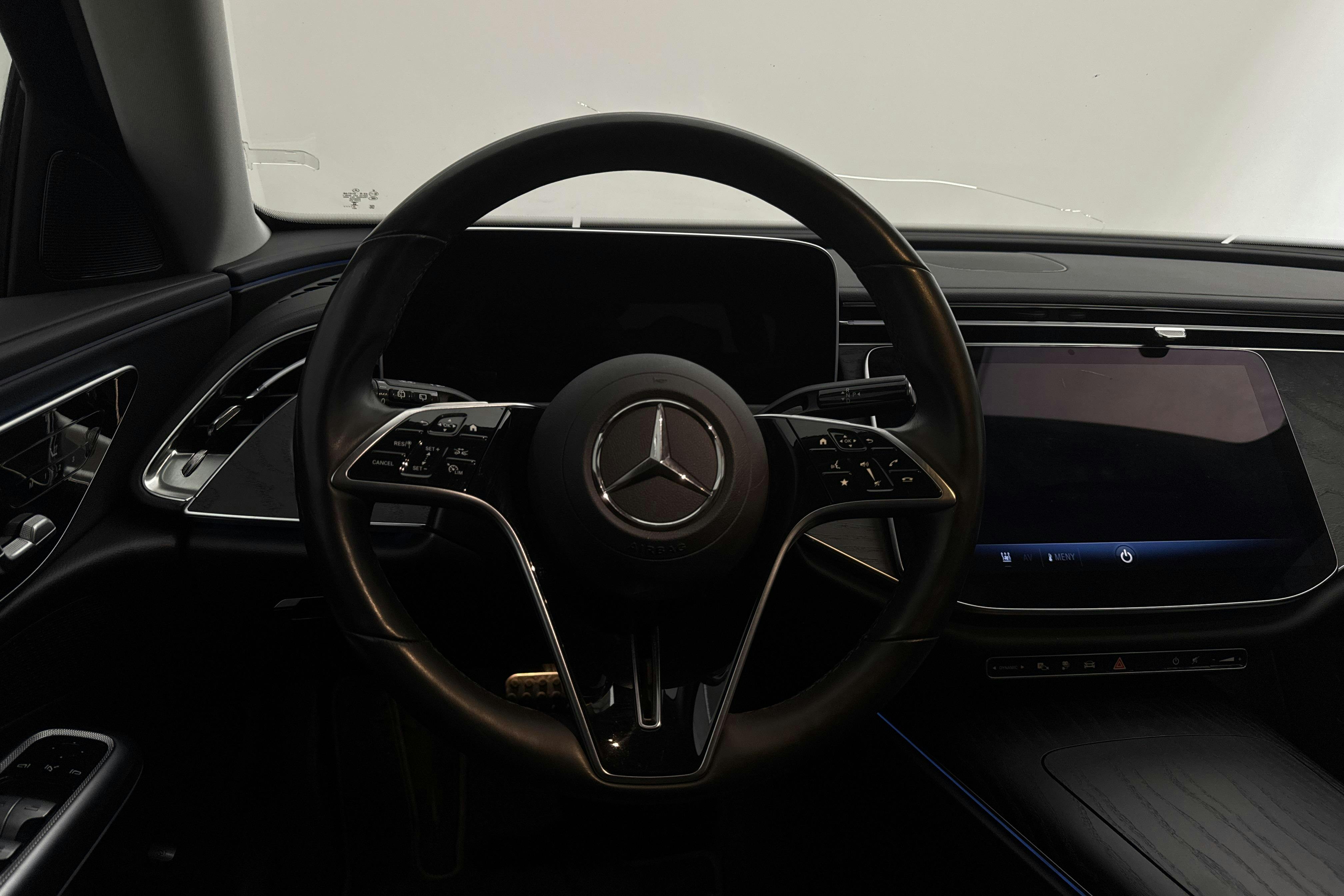 Mercedes E 300 de 4Matic Kombi S214 (313hk) - 28 490 km - Automaatne - hall - 2024