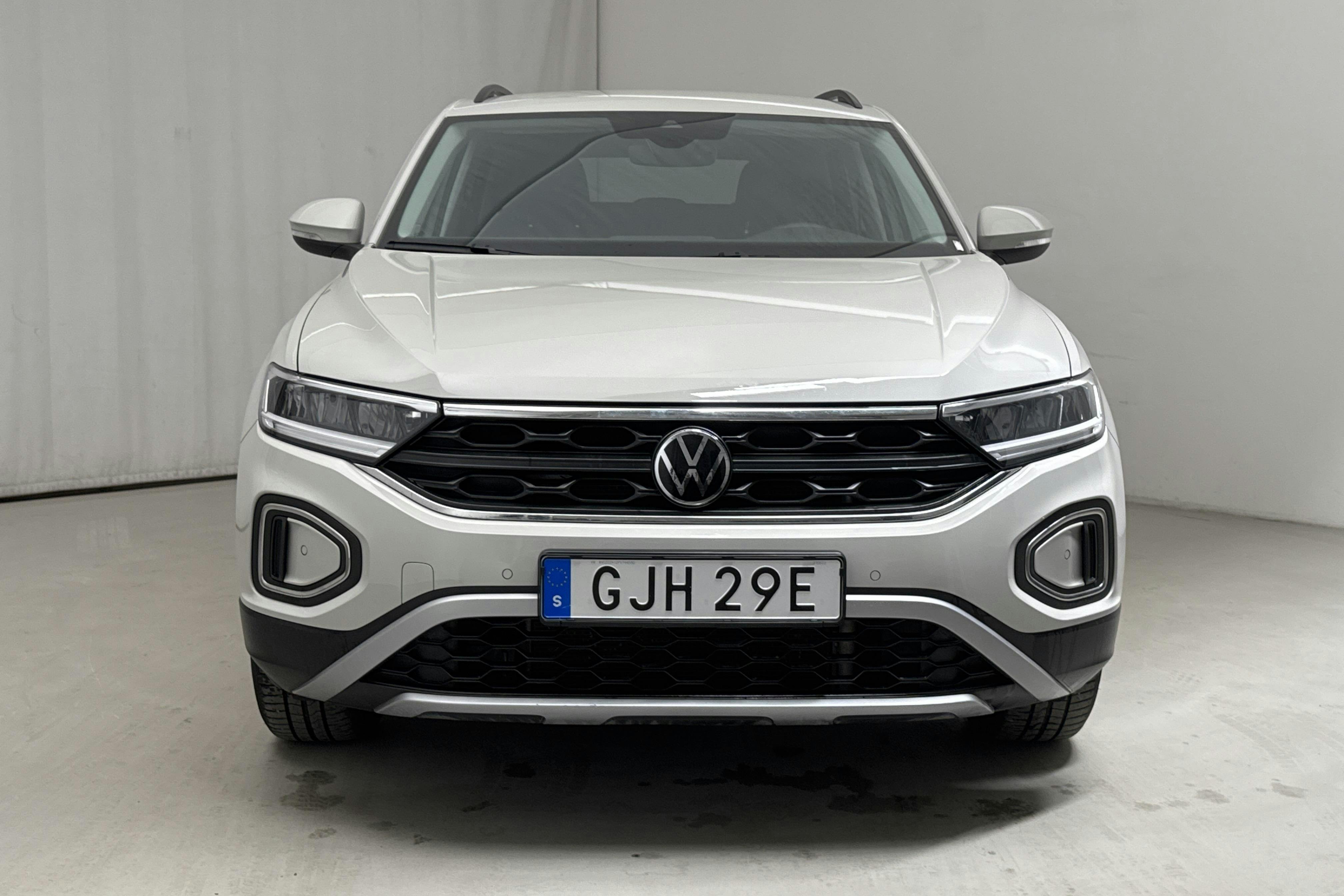 VW T-Roc 1.5 TSI (150hk) - 35 380 km - Automatic - gray - 2023