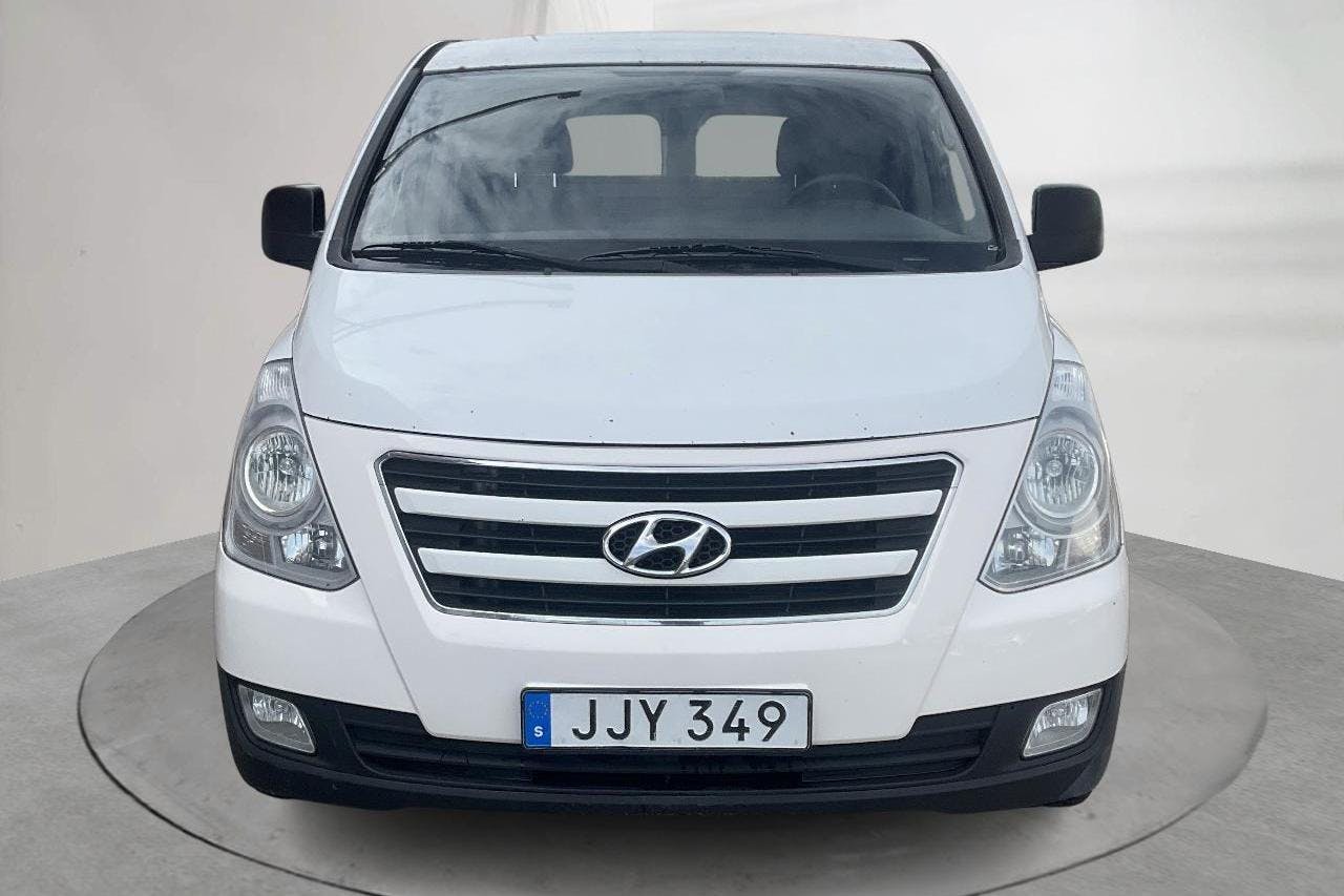 Hyundai H-1 2.5 CRDi Skåp (136hk) - 20 763 mil - Manuell - vit - 2013