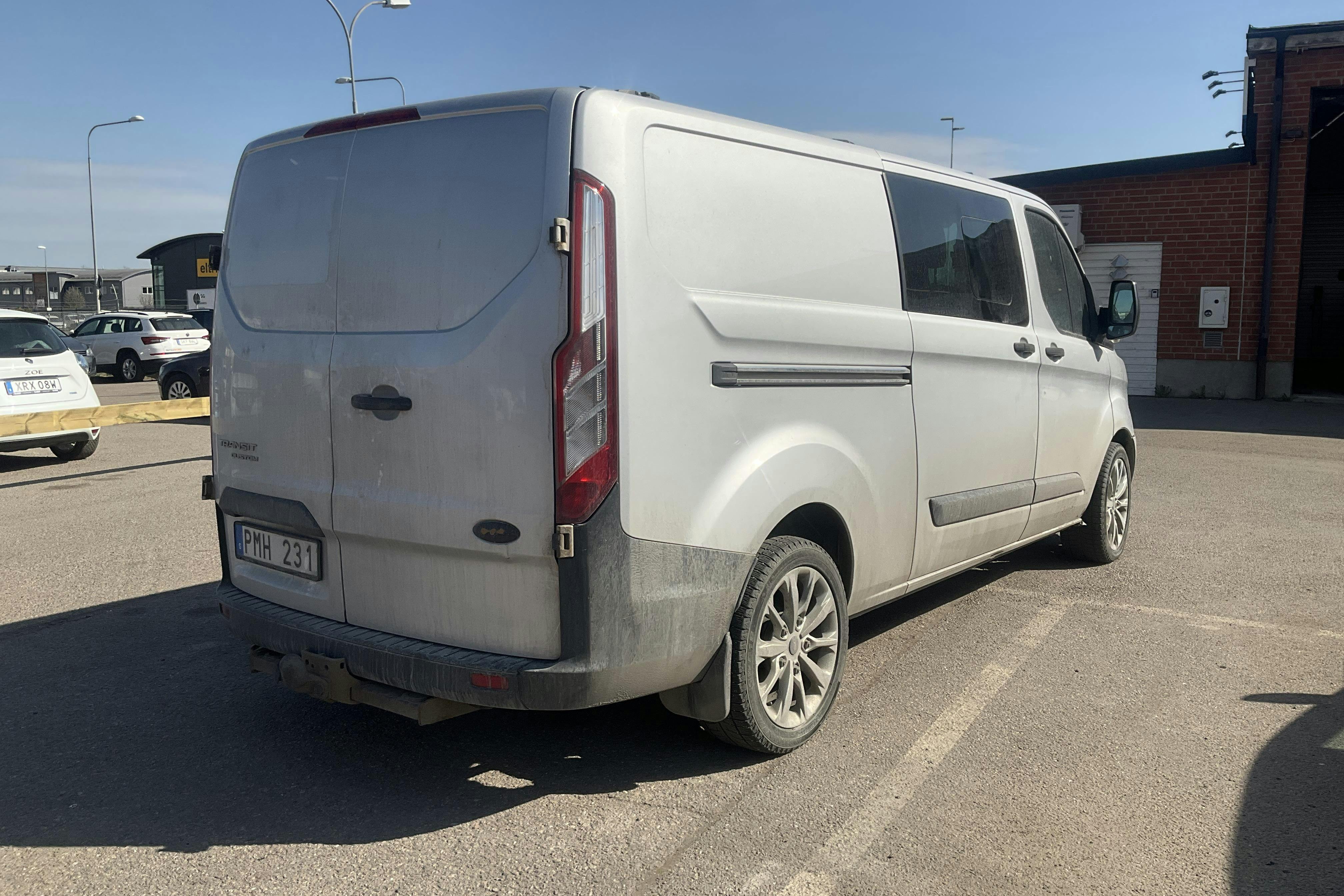 Ford Transit Custom 310 (155hk) - 224 430 km - Käsitsi - hall - 2014