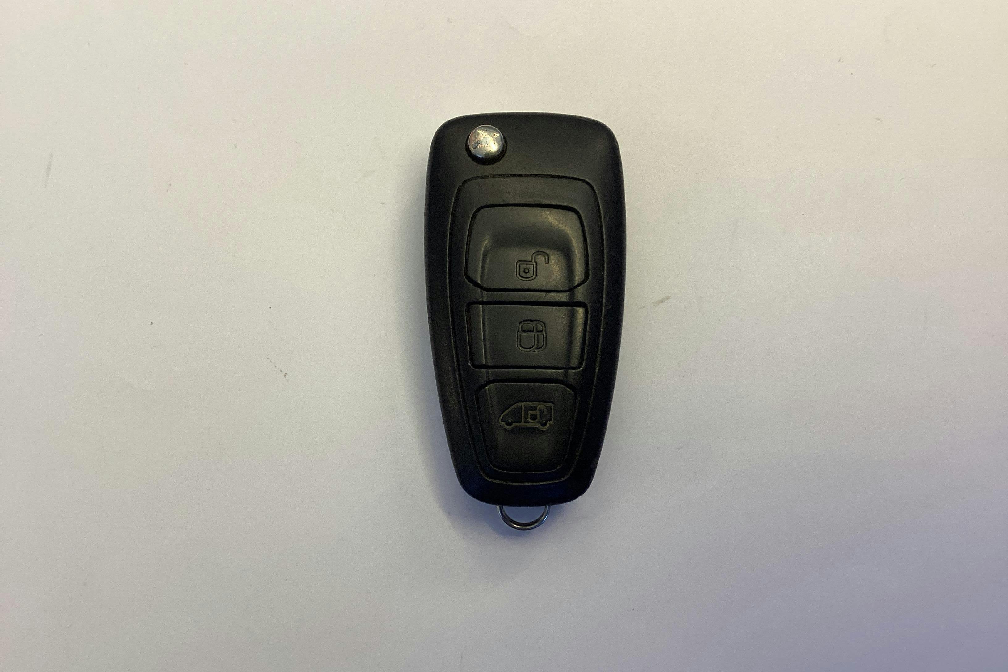 Ford Transit Custom 310 (155hk) - 224 430 km - Käsitsi - hall - 2014