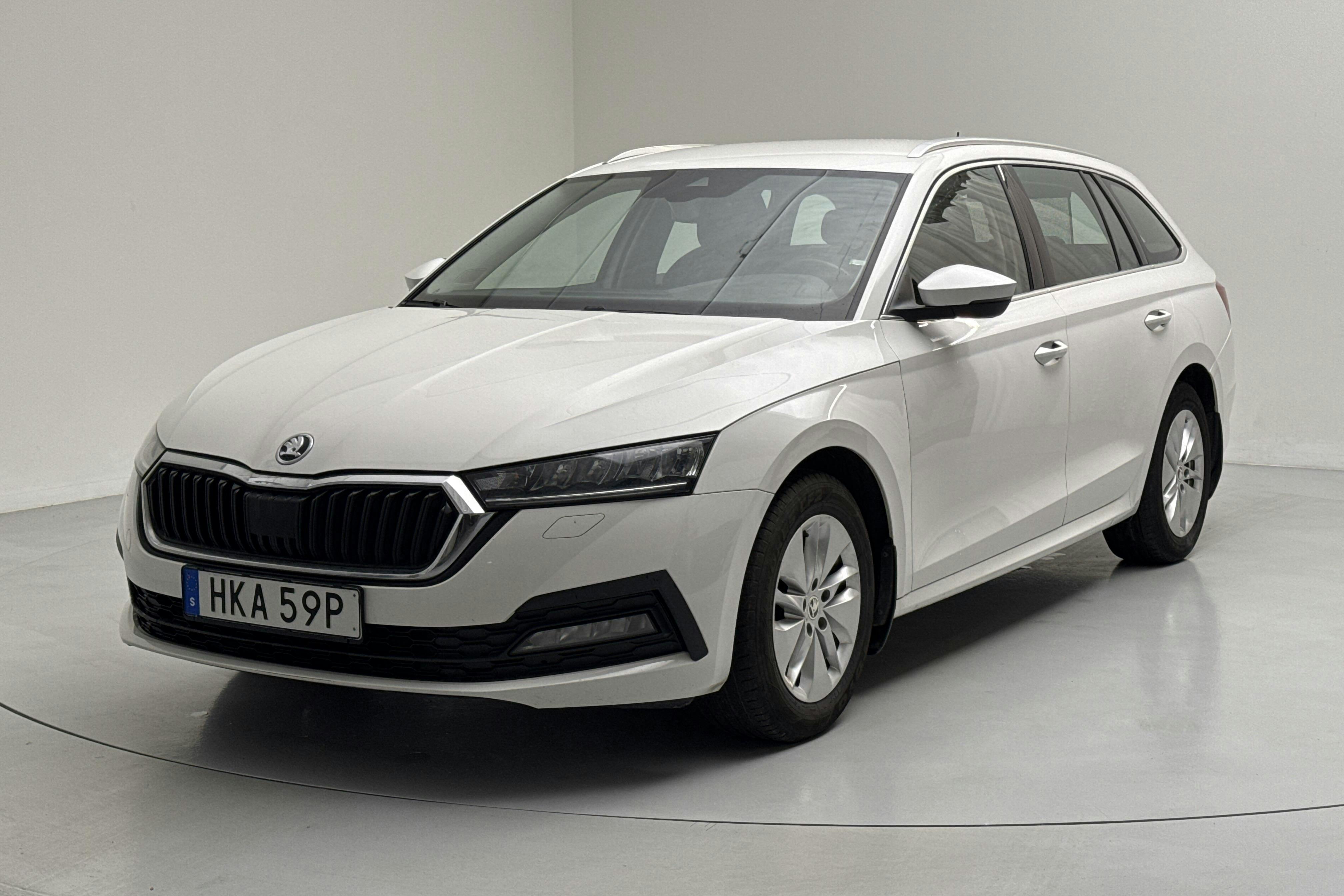 Skoda Octavia G-TEC 1.5 TSI Combi (130hk) - 20 980 mil - Automat - vit - 2021