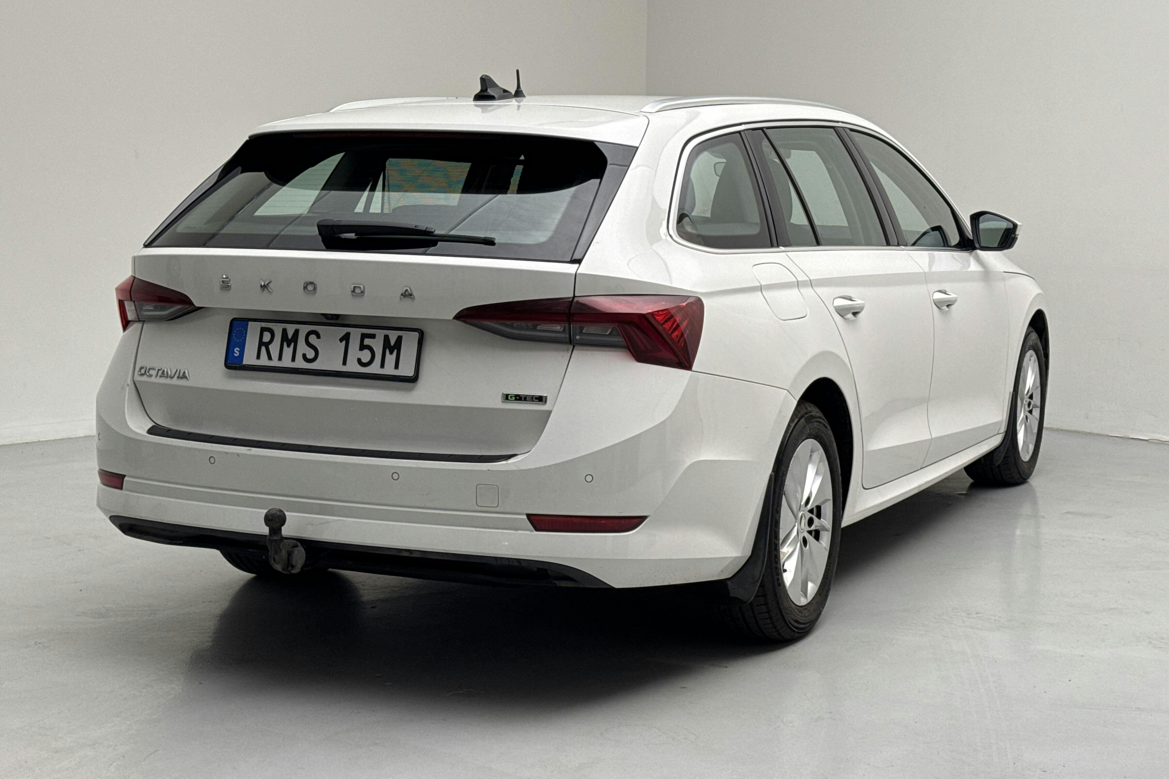 Skoda Octavia G-TEC 1.5 TSI Combi (130hk) - 23 287 mil - Automat - vit - 2021