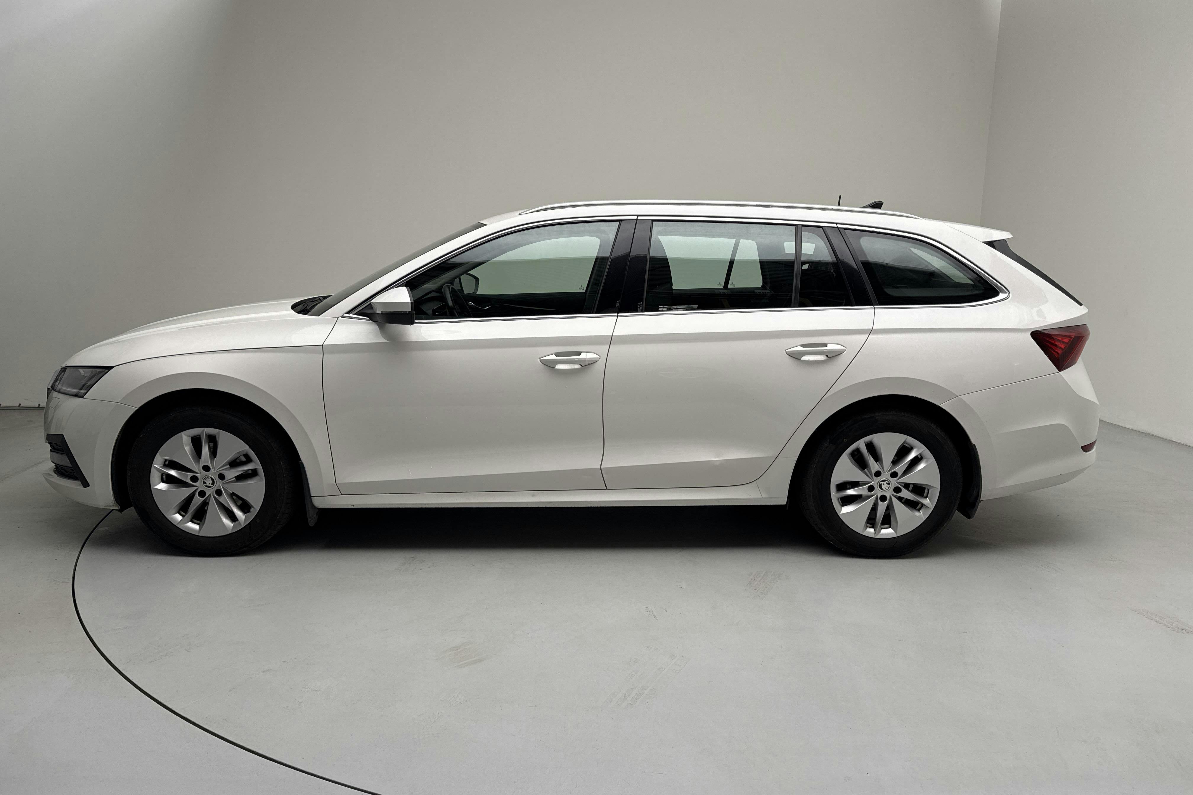 Skoda Octavia G-TEC 1.5 TSI Combi (130hk) - 23 287 mil - Automat - vit - 2021
