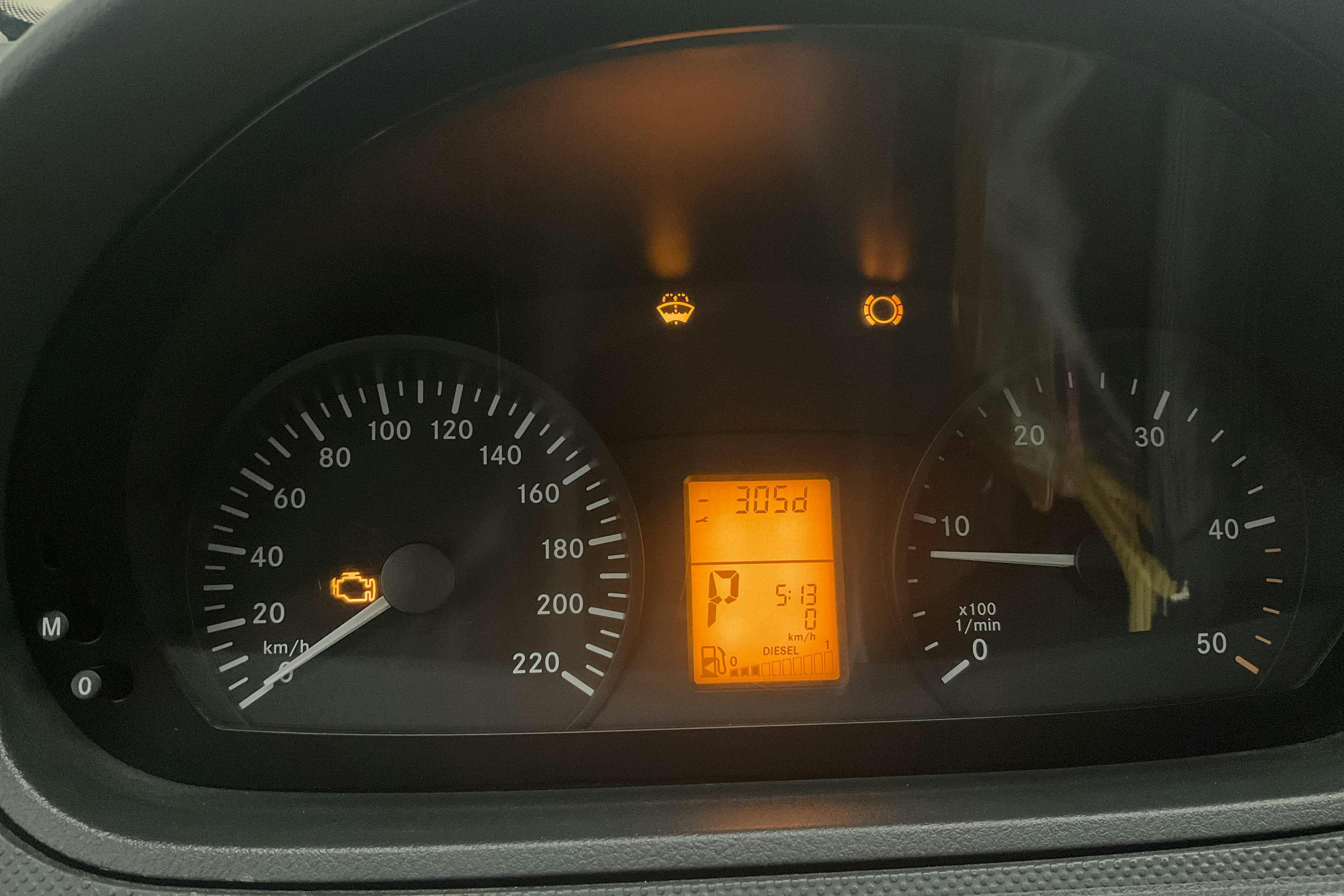 Mercedes Vito 113 CDI W639 (136hk) - 175 170 km - Automaattinen - valkoinen - 2012
