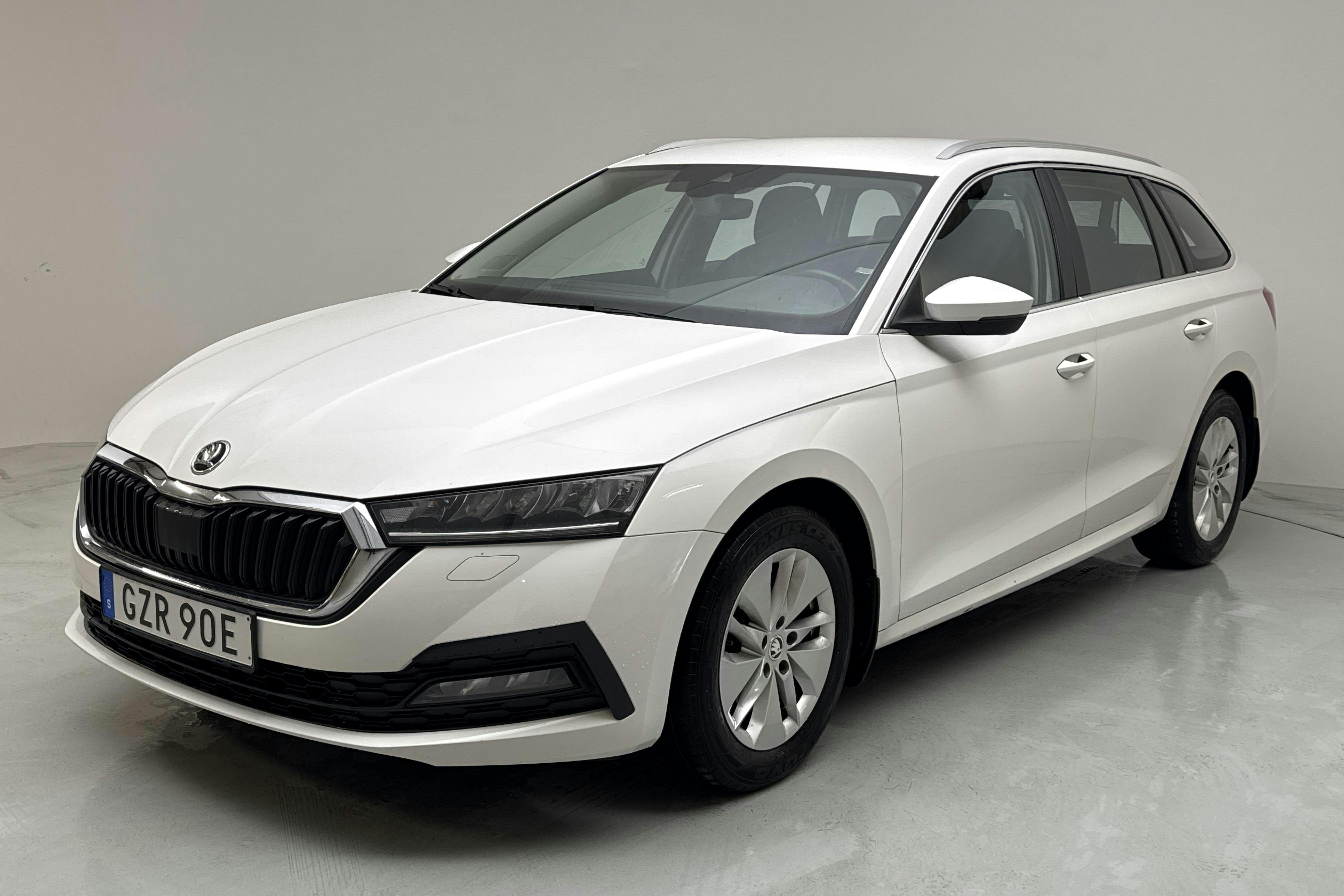 Skoda Octavia G-TEC 1.5 TSI Combi (130hk) - 235 400 km - Automatic - white - 2021