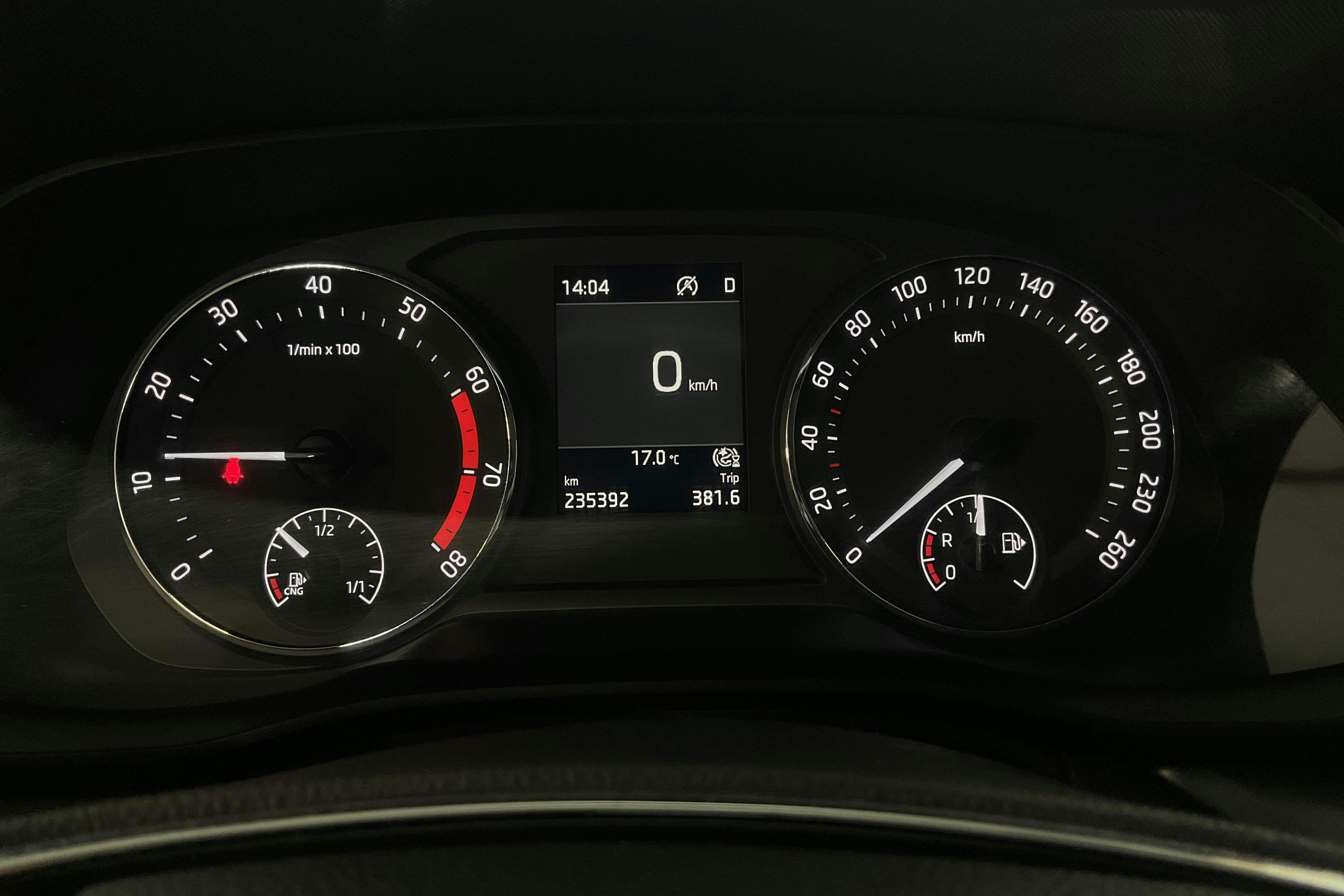 Skoda Octavia G-TEC 1.5 TSI Combi (130hk) - 235 400 km - Automatic - white - 2021