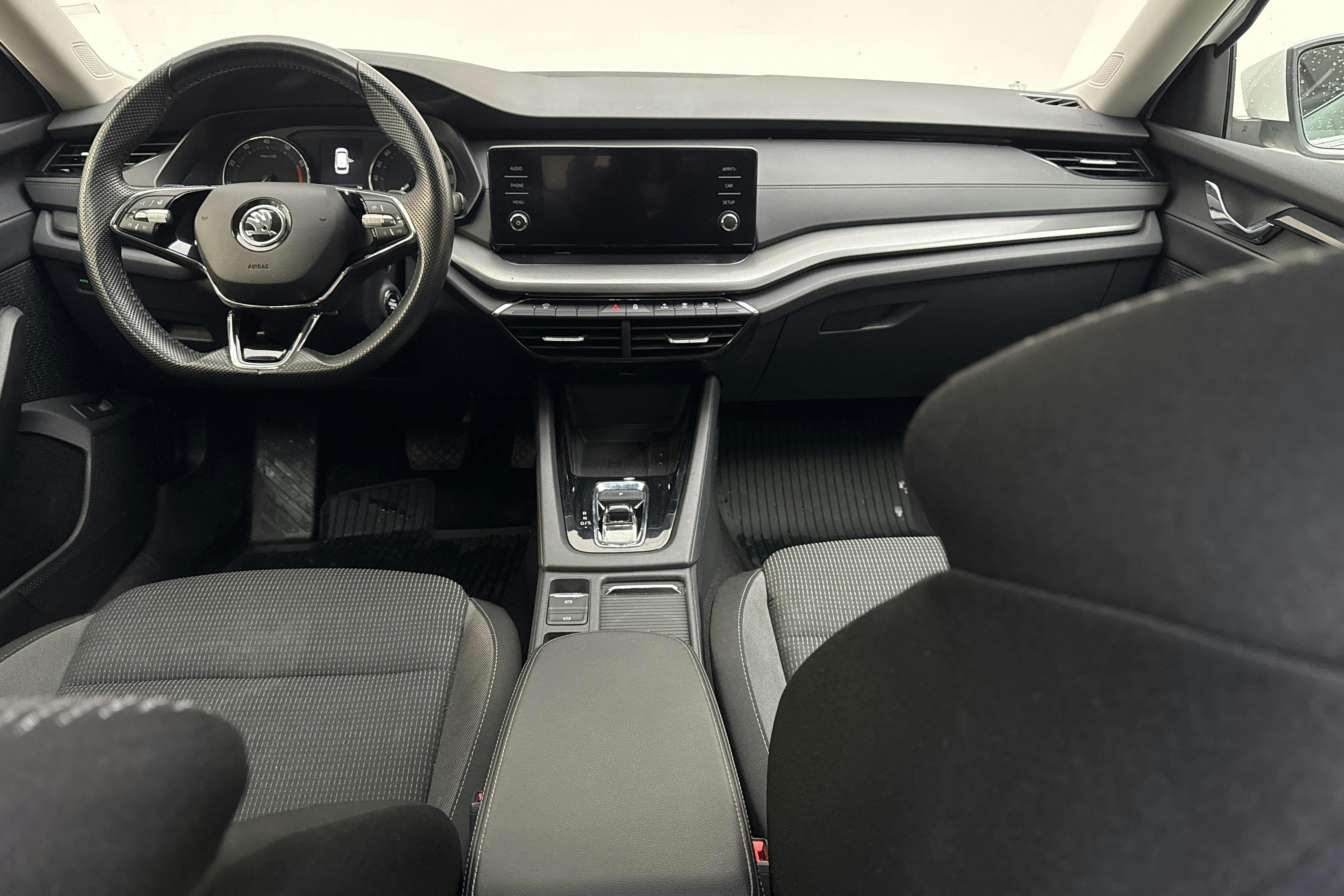 Skoda Octavia G-TEC 1.5 TSI Combi (130hk) - 235 400 km - Automatic - white - 2021