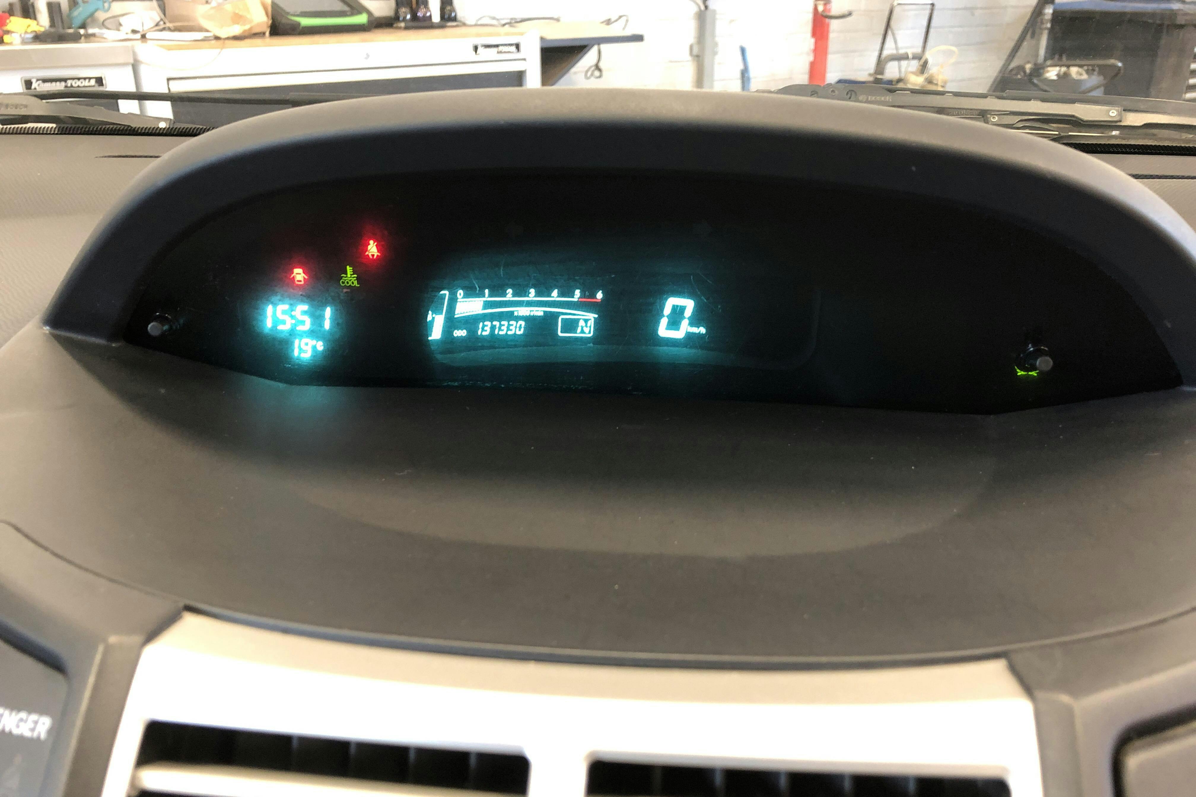 Toyota Yaris 1.4 D-4D 3dr (90hk) - 13 733 mil - Automat - vit - 2007