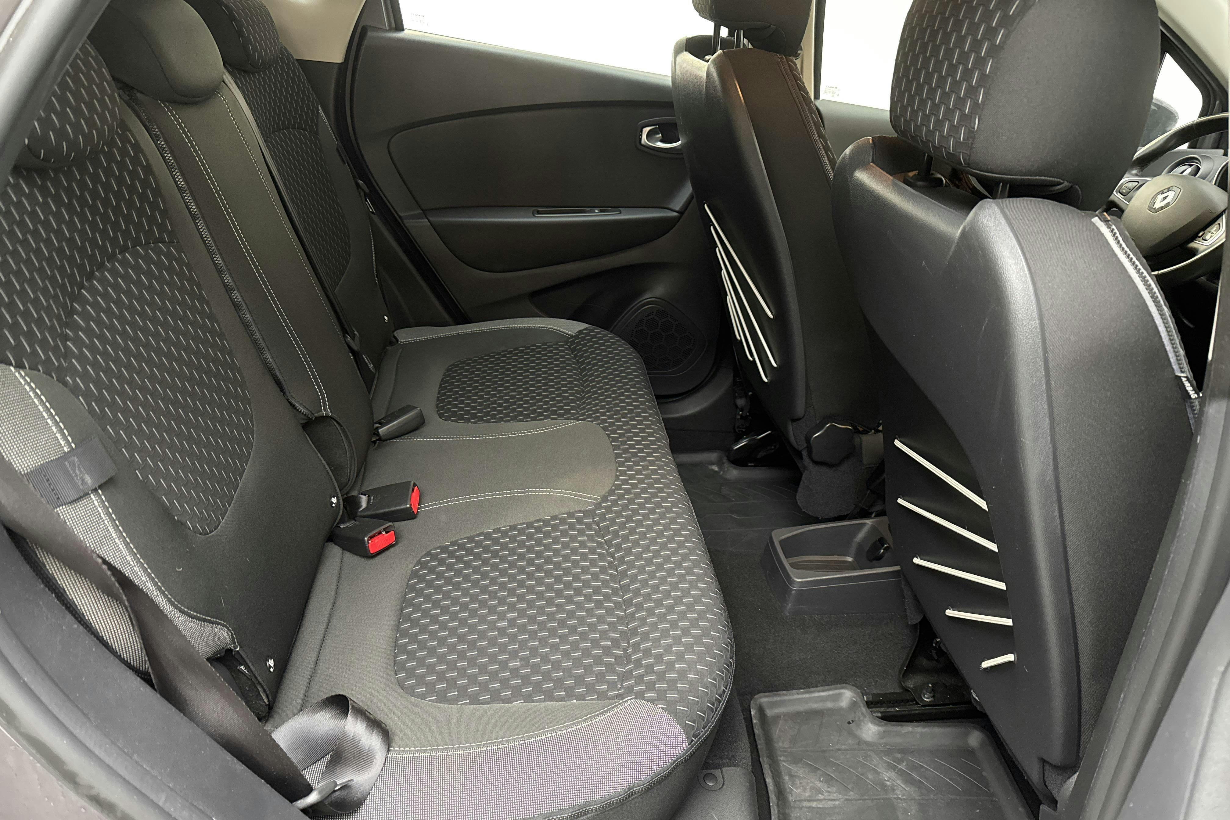 Renault Captur 0.9 TCe (90hk) - 127 100 km - Käsitsi - 2017