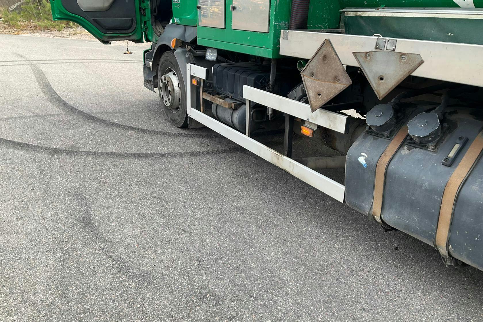 Volvo FL280 Rolba - 527 150 km - Automaattinen - 2009