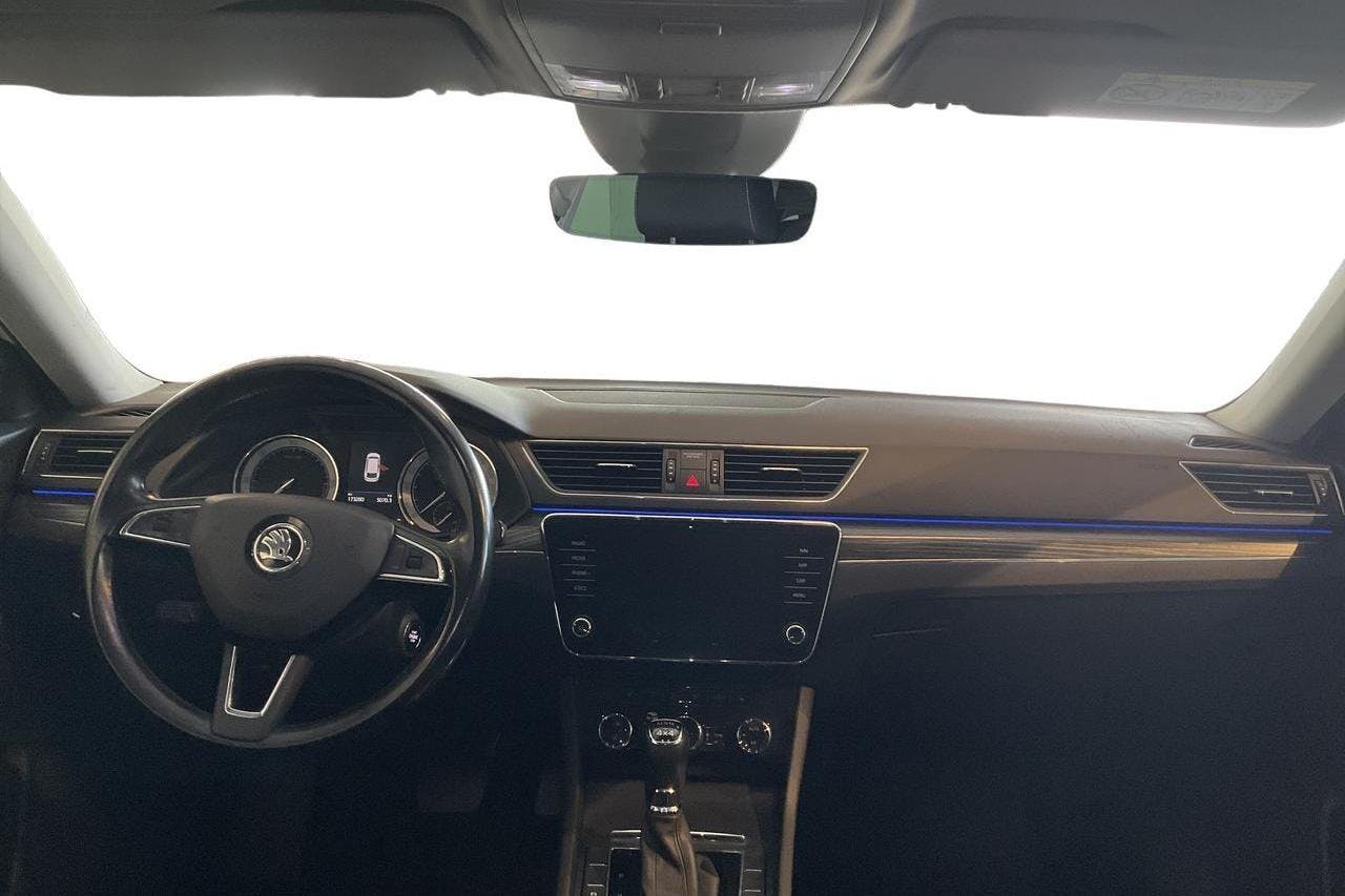 Skoda Superb 2.0 TDI 4x4 Kombi (190hk) - 173 280 km - Automaatne - valge - 2020