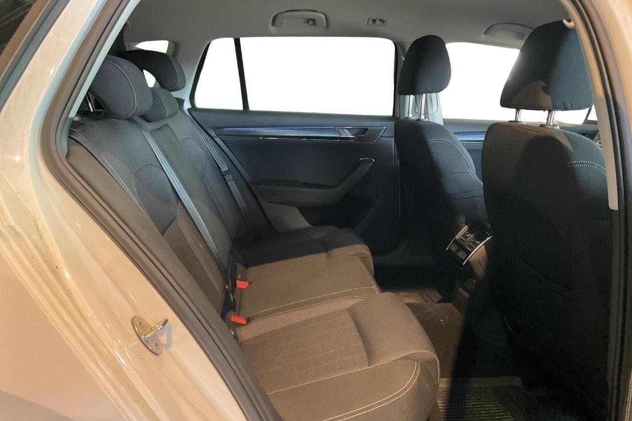 Skoda Superb 2.0 TDI 4x4 Kombi (190hk) - 173 280 km - Automaatne - valge - 2020