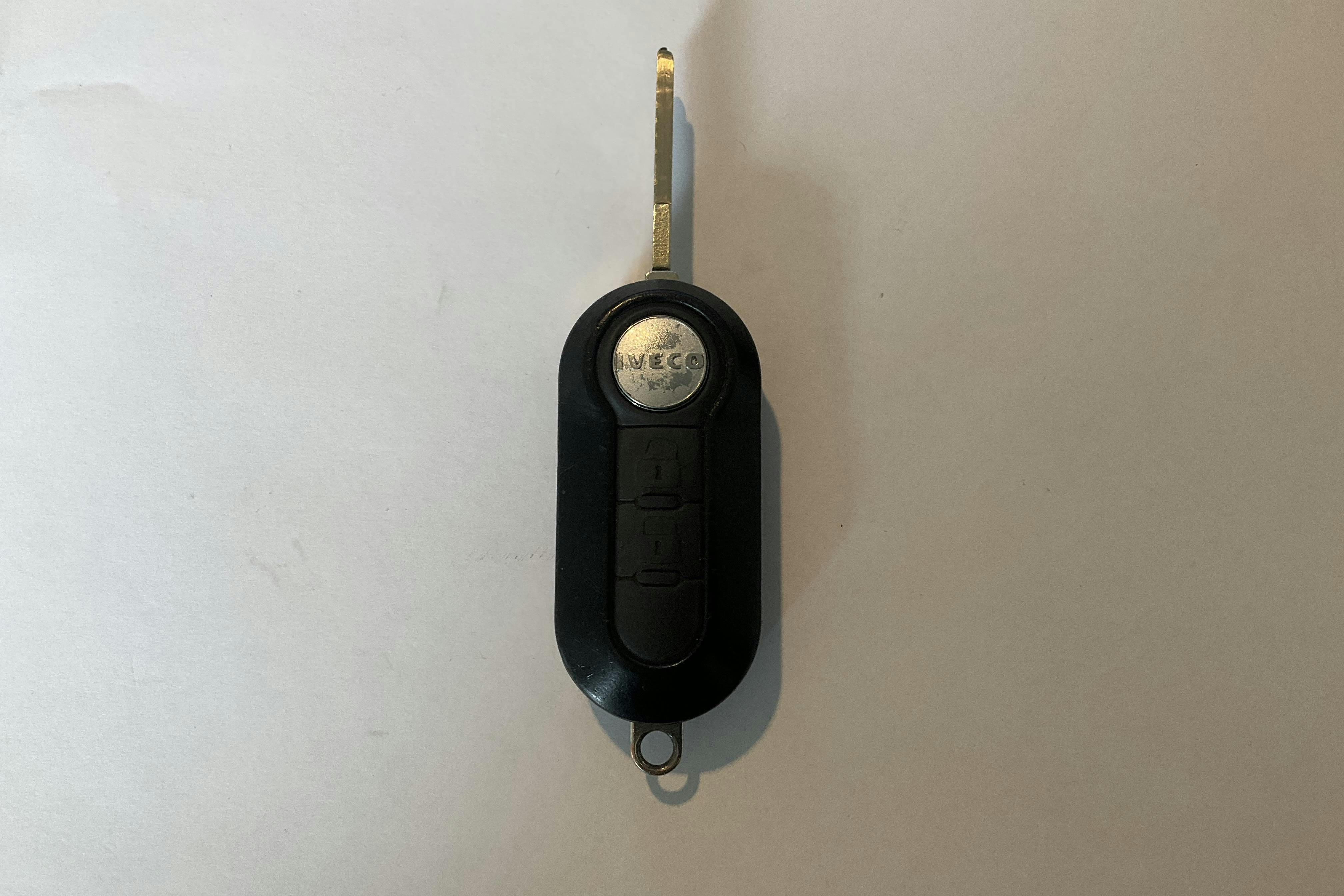 Iveco Daily 35 2.3 Volymskåp (136hk) - 11 002 mil - Automat - vit - 2017
