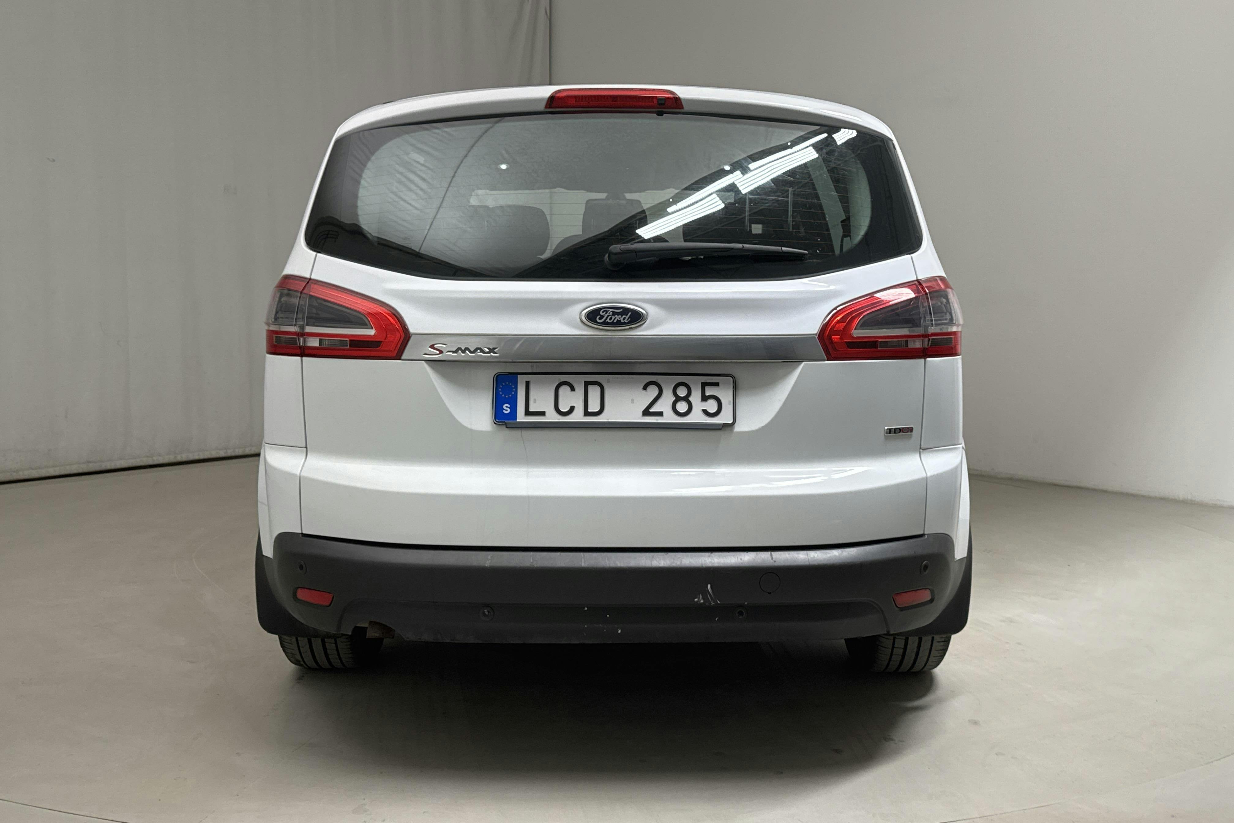 Ford S-MAX 2.0 Duratorq TDCi (140hk) - 146 980 km - Automaatne - valge - 2011