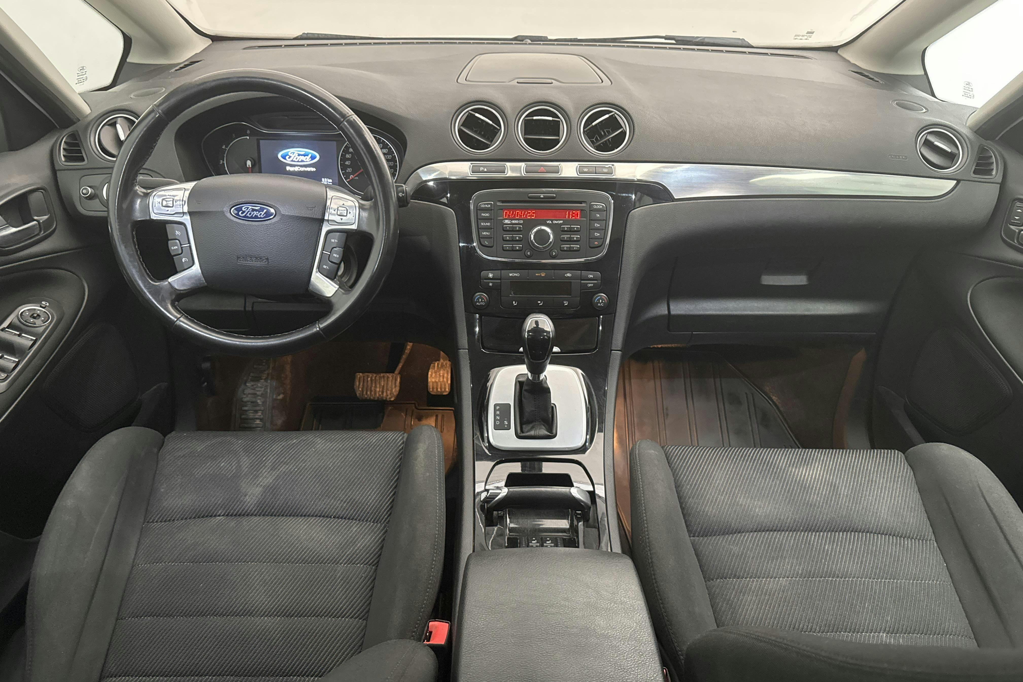 Ford S-MAX 2.0 Duratorq TDCi (140hk) - 146 980 km - Automaatne - valge - 2011