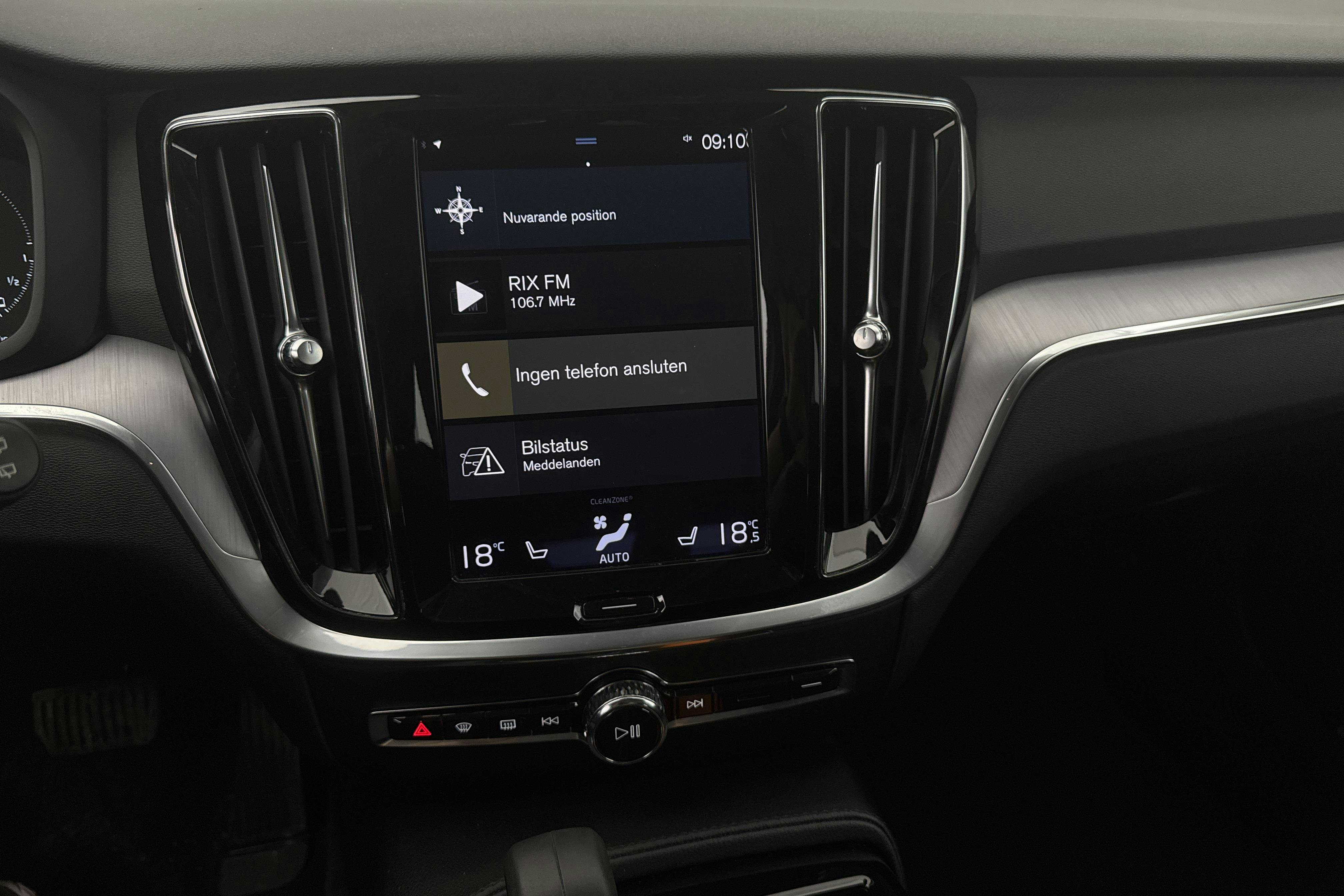 Volvo V60 T6 AWD Recharge (350hk) - 6 106 mil - Automat - vit - 2022