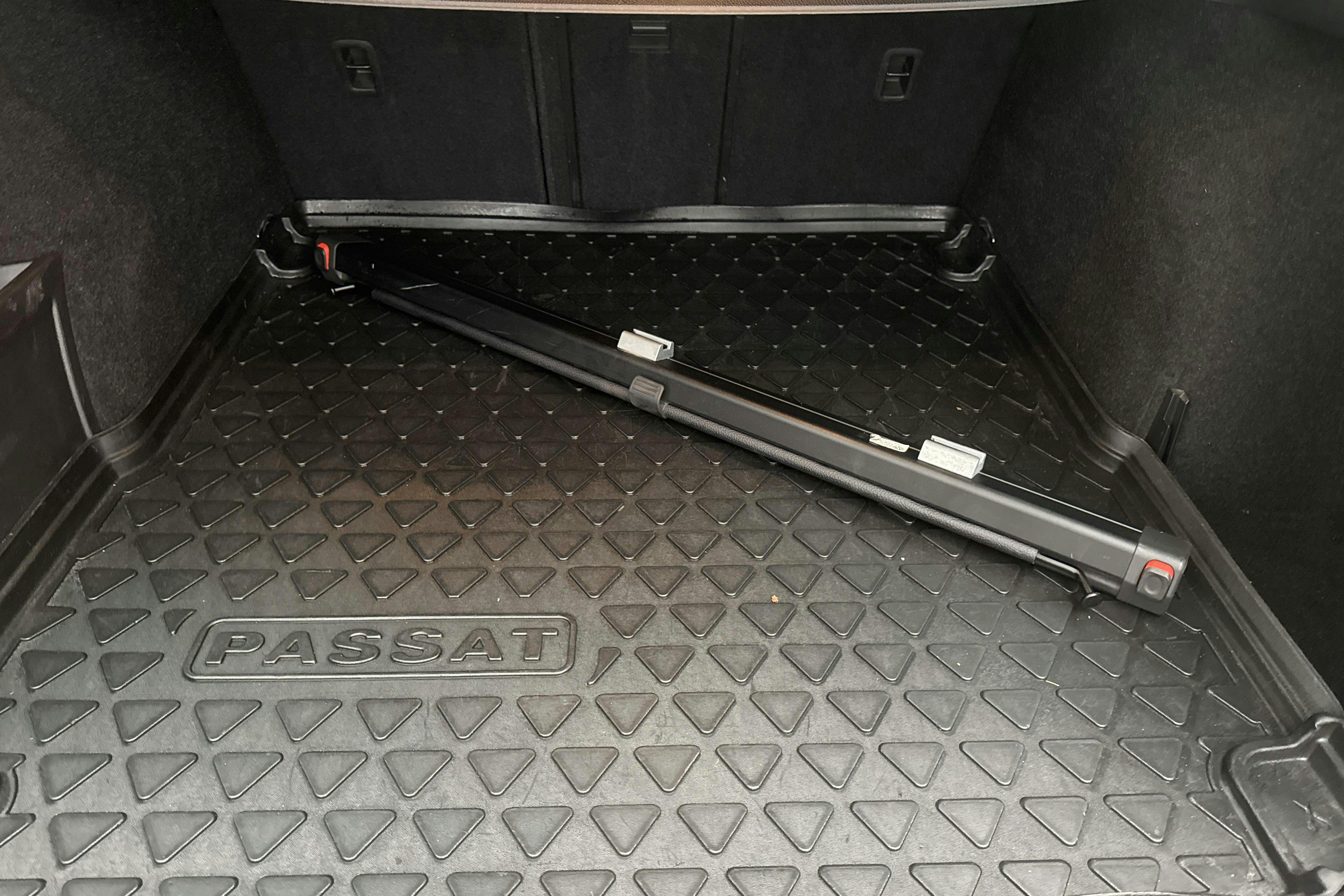 VW Passat Alltrack 2.0 TDI BlueMotion Technology 4Motion (177hk) - 19 286 mil - Automat - Dark Blue - 2014