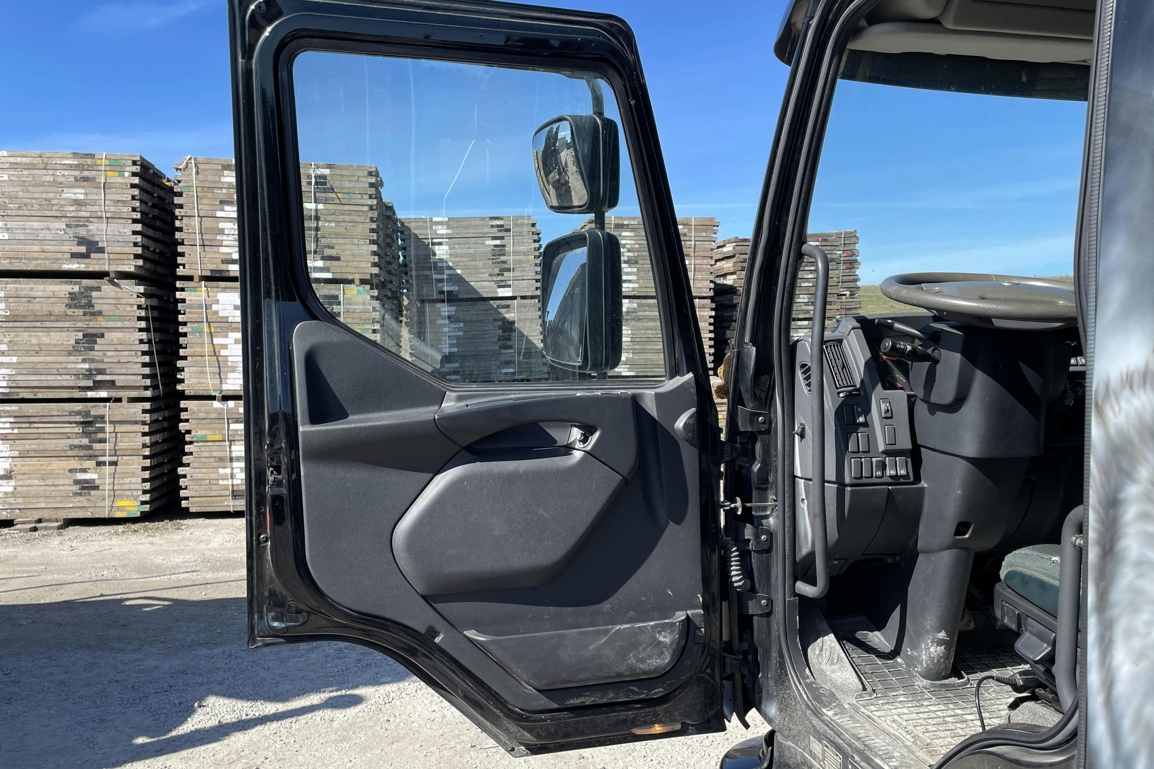 Volvo FL280 - 155 363 km - Automatyczna - 2020