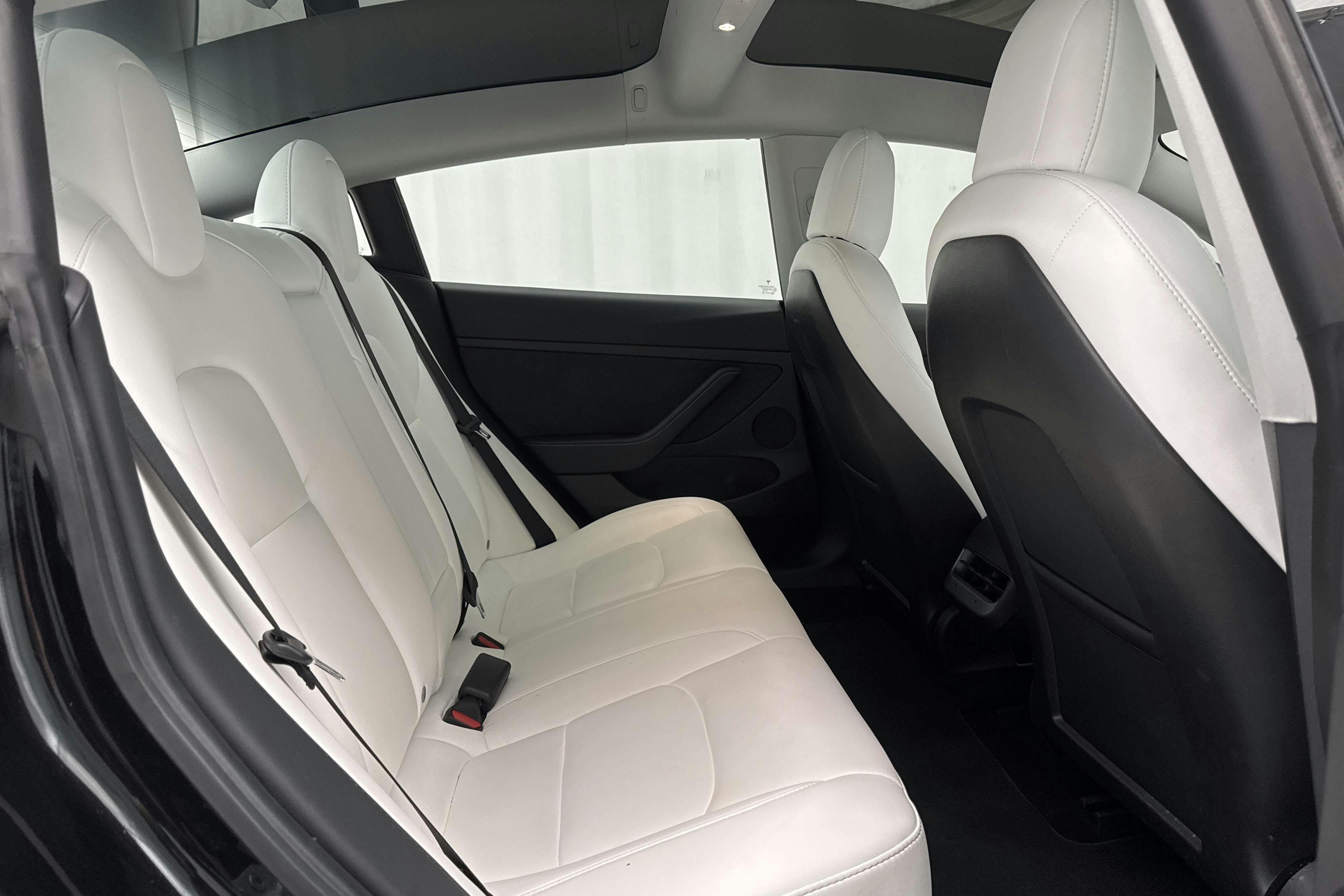 Tesla Model 3 Long Range Dual Motor AWD - 55 670 km - Automaattinen - musta - 2021
