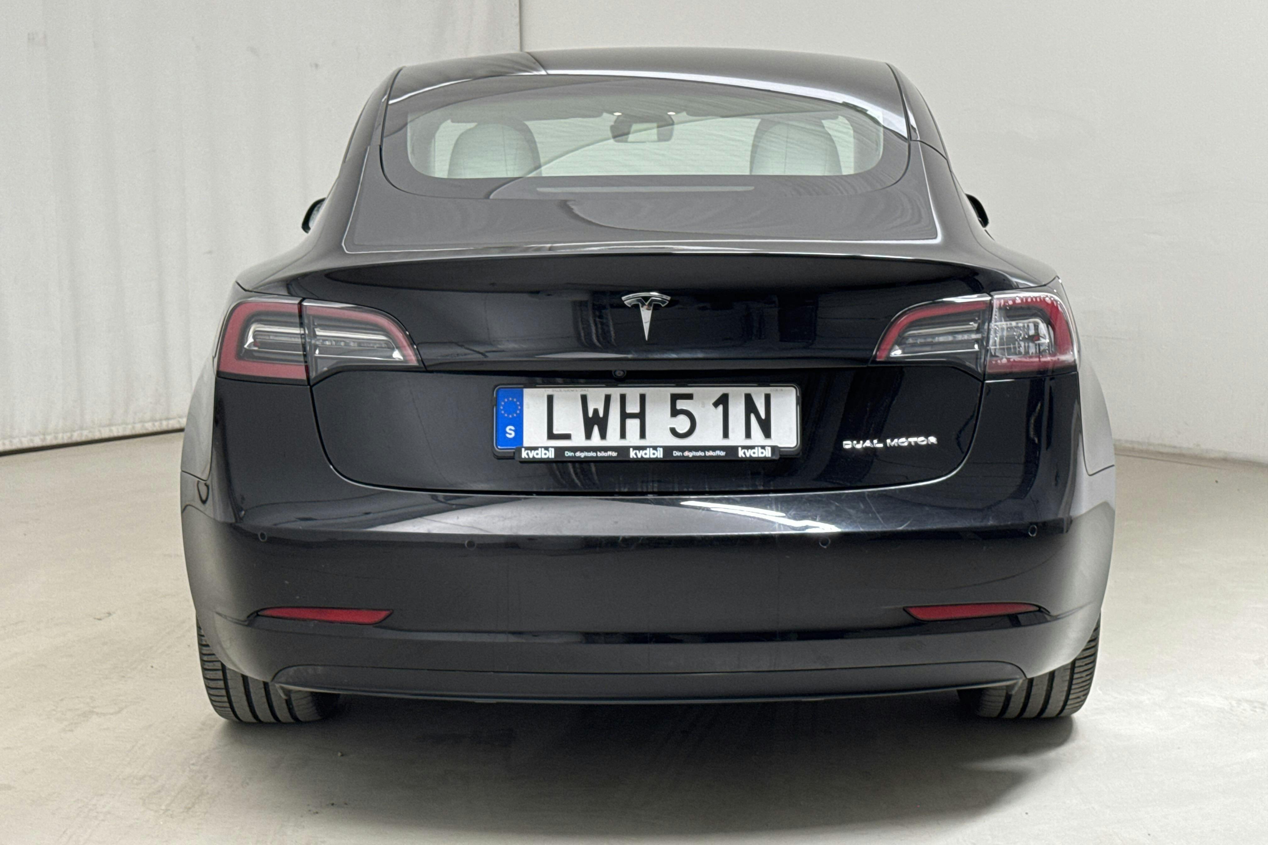 Tesla Model 3 Long Range Dual Motor AWD - 55 670 km - Automaattinen - musta - 2021