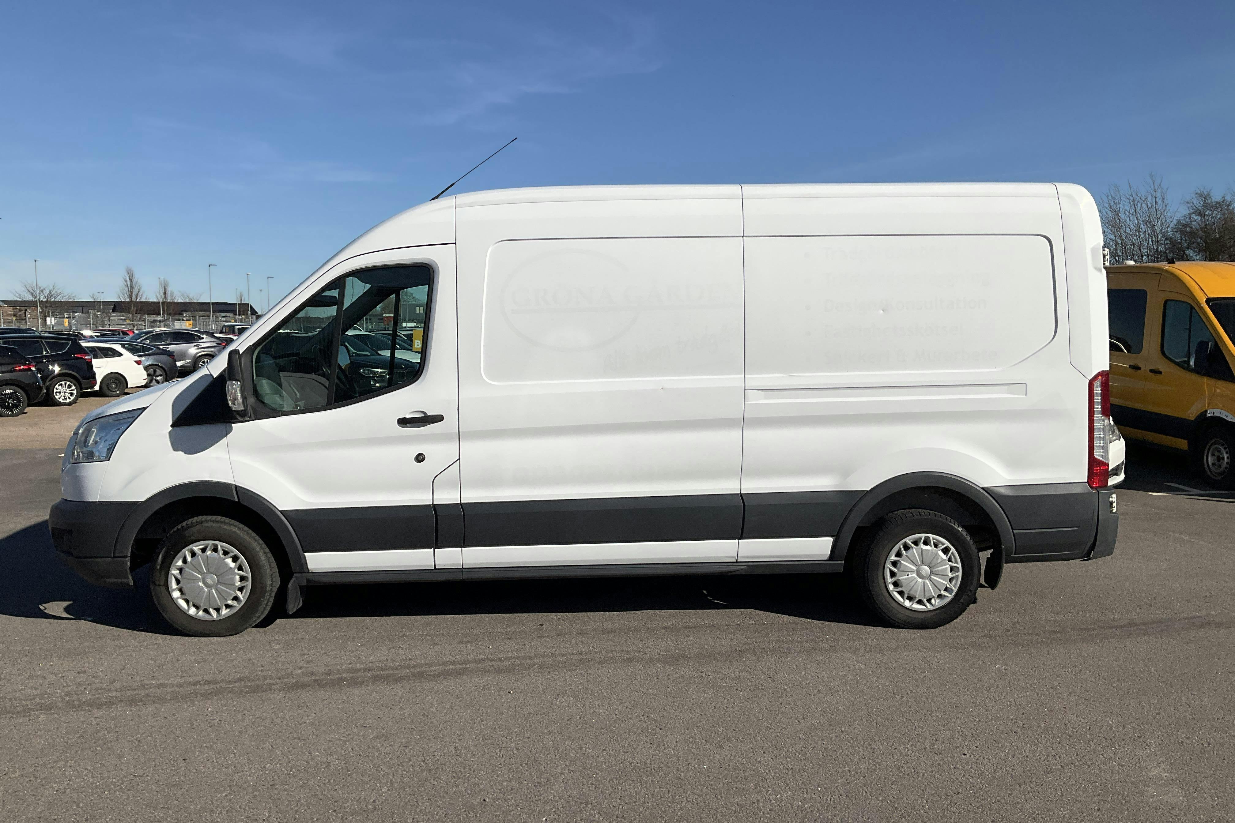 Ford Transit 310 2.2 TDCi Skåp (125hk) - 88 300 km - Manualna - biały - 2014
