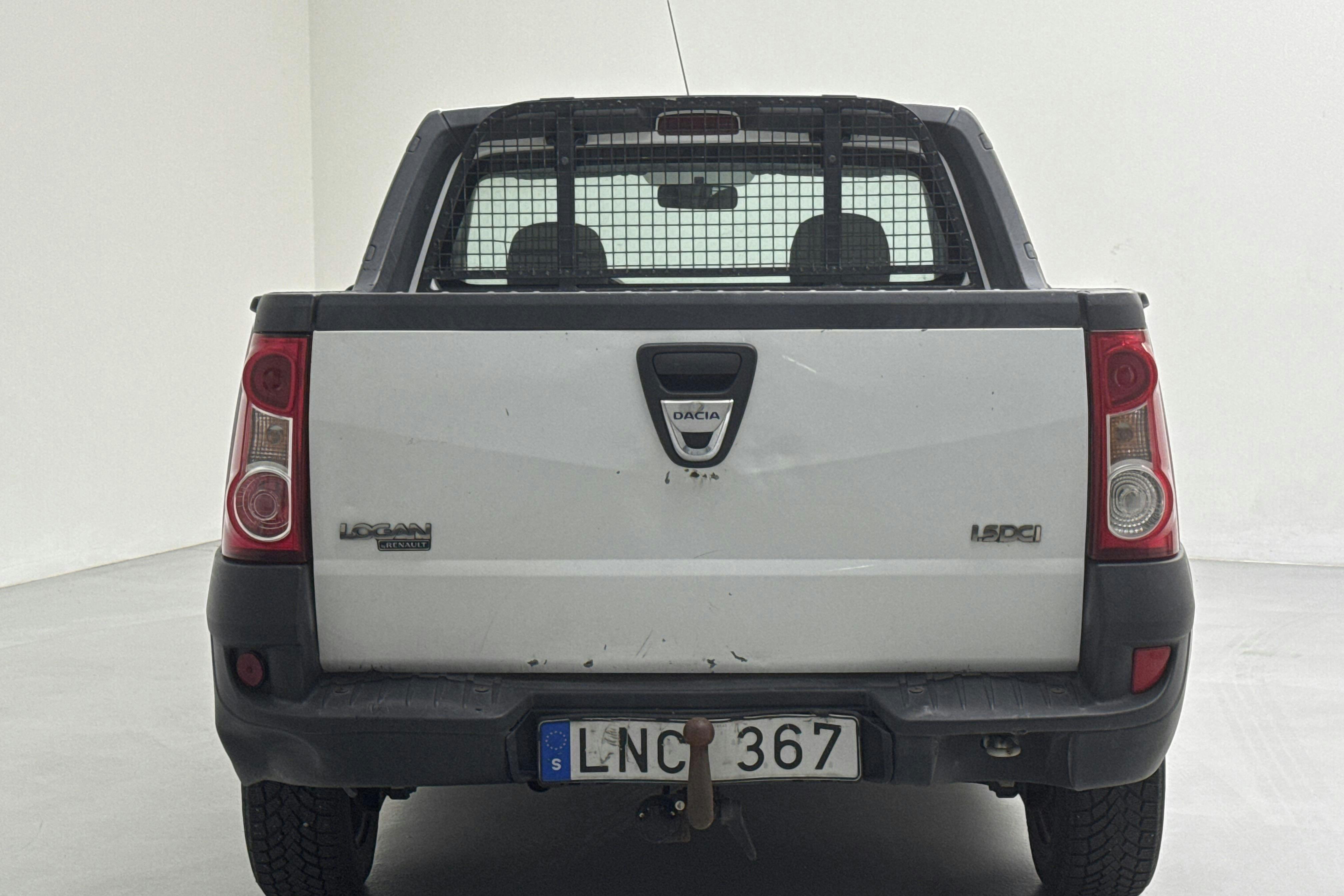 Dacia Logan 1.5 dCi Pickup (85hk) - 99 160 km - Manual - white - 2010