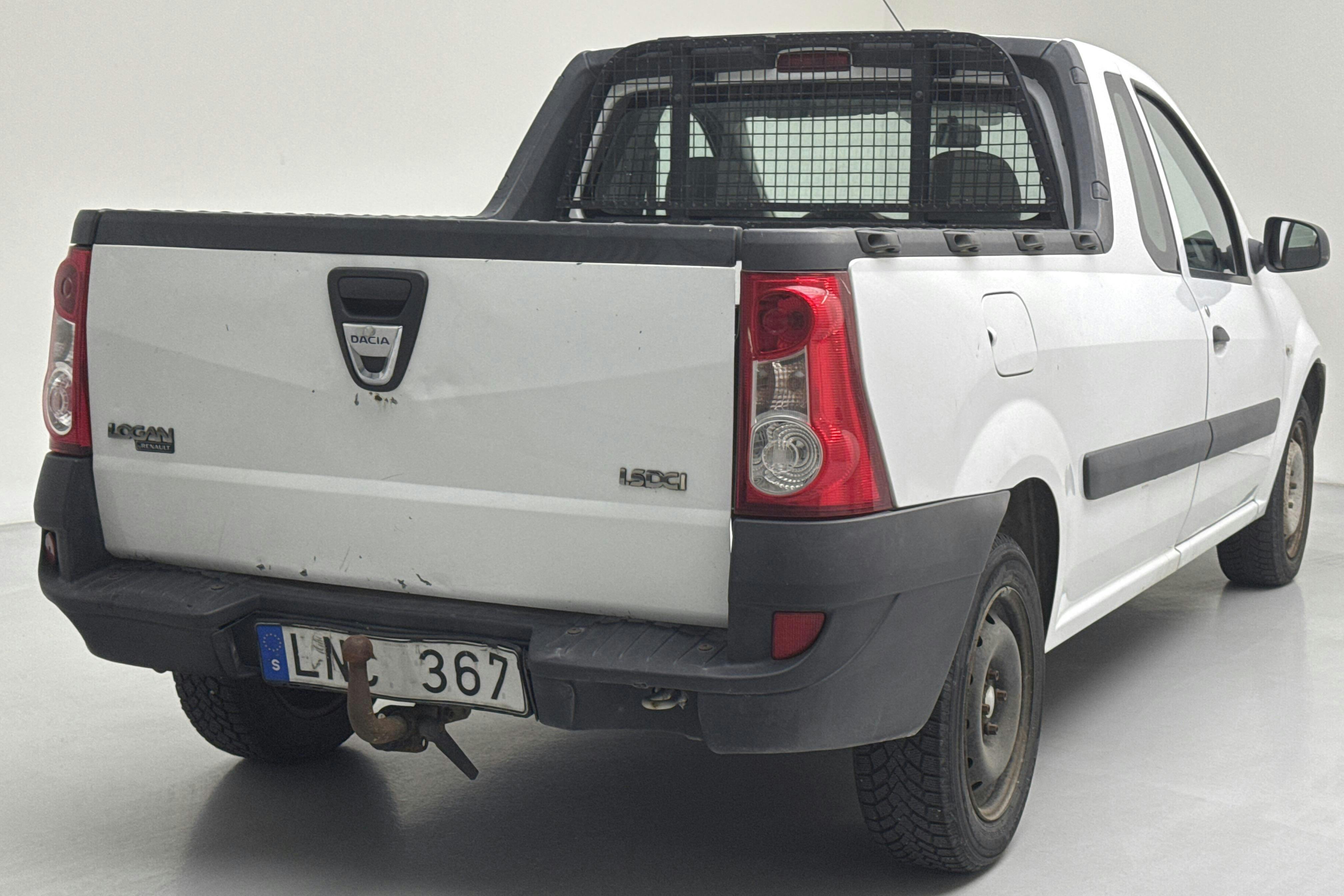 Dacia Logan 1.5 dCi Pickup (85hk) - 99 160 km - Manual - white - 2010