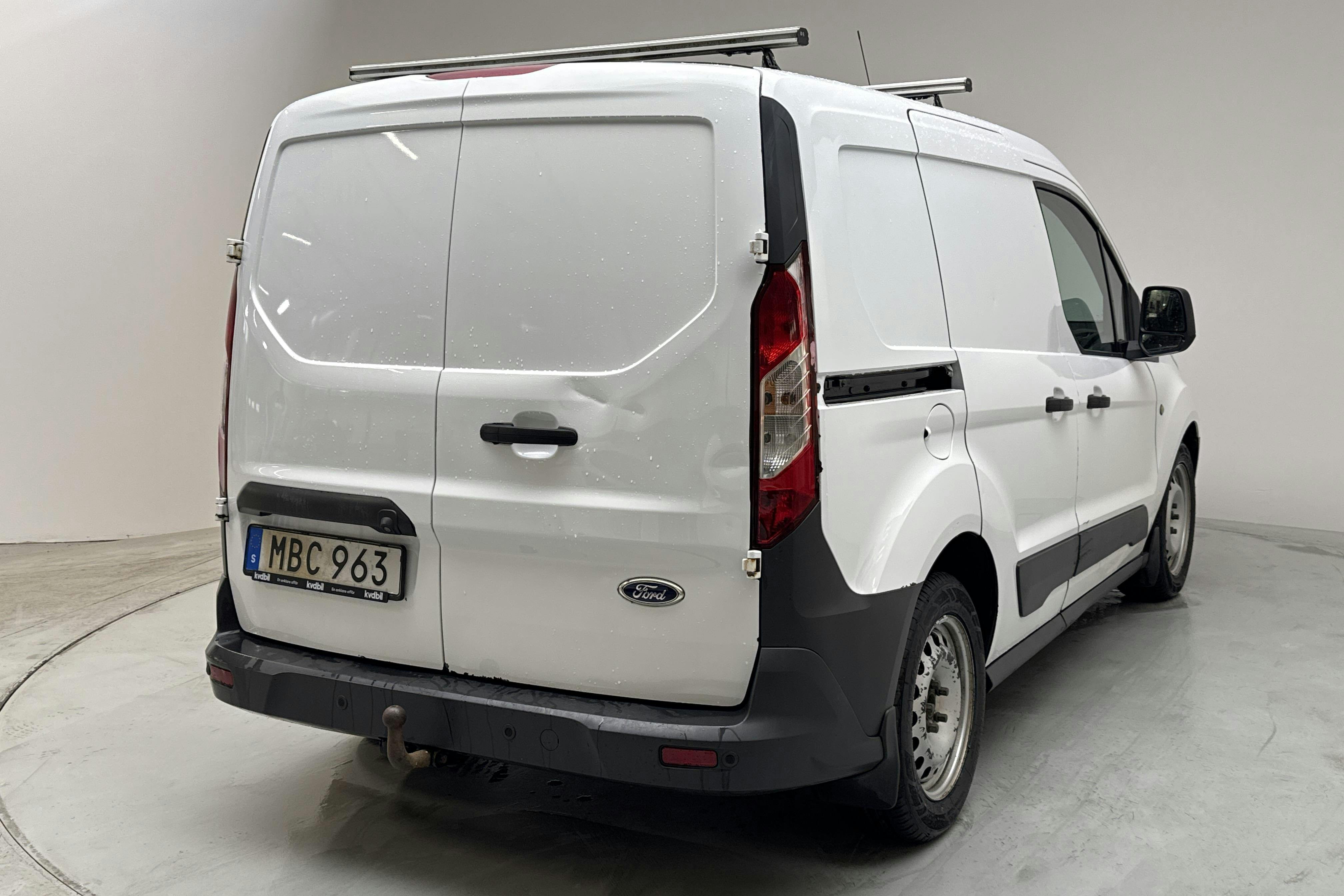 Ford Transit Connect 1.6 TDCi (75hk) - 183 270 km - Käsitsi - valge - 2014