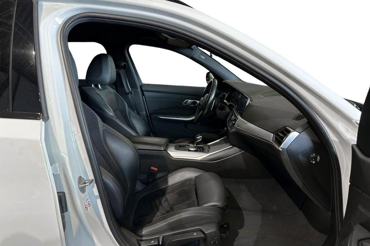 BMW 320d xDrive Touring, G21 (190hk+11hk) - 213 980 km - Automatyczna - biały - 2021