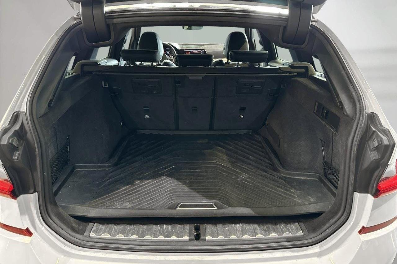 BMW 320d xDrive Touring, G21 (190hk+11hk) - 213 980 km - Automatyczna - biały - 2021