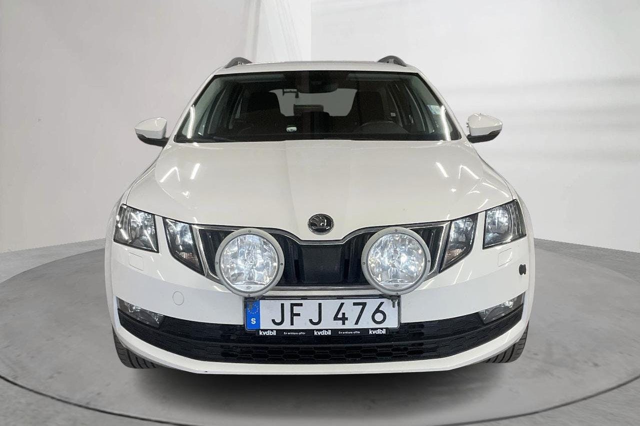 Skoda Octavia III 2.0 TDI CR Combi 4x4 (150hk) - 63 080 km - Manual - white - 2018