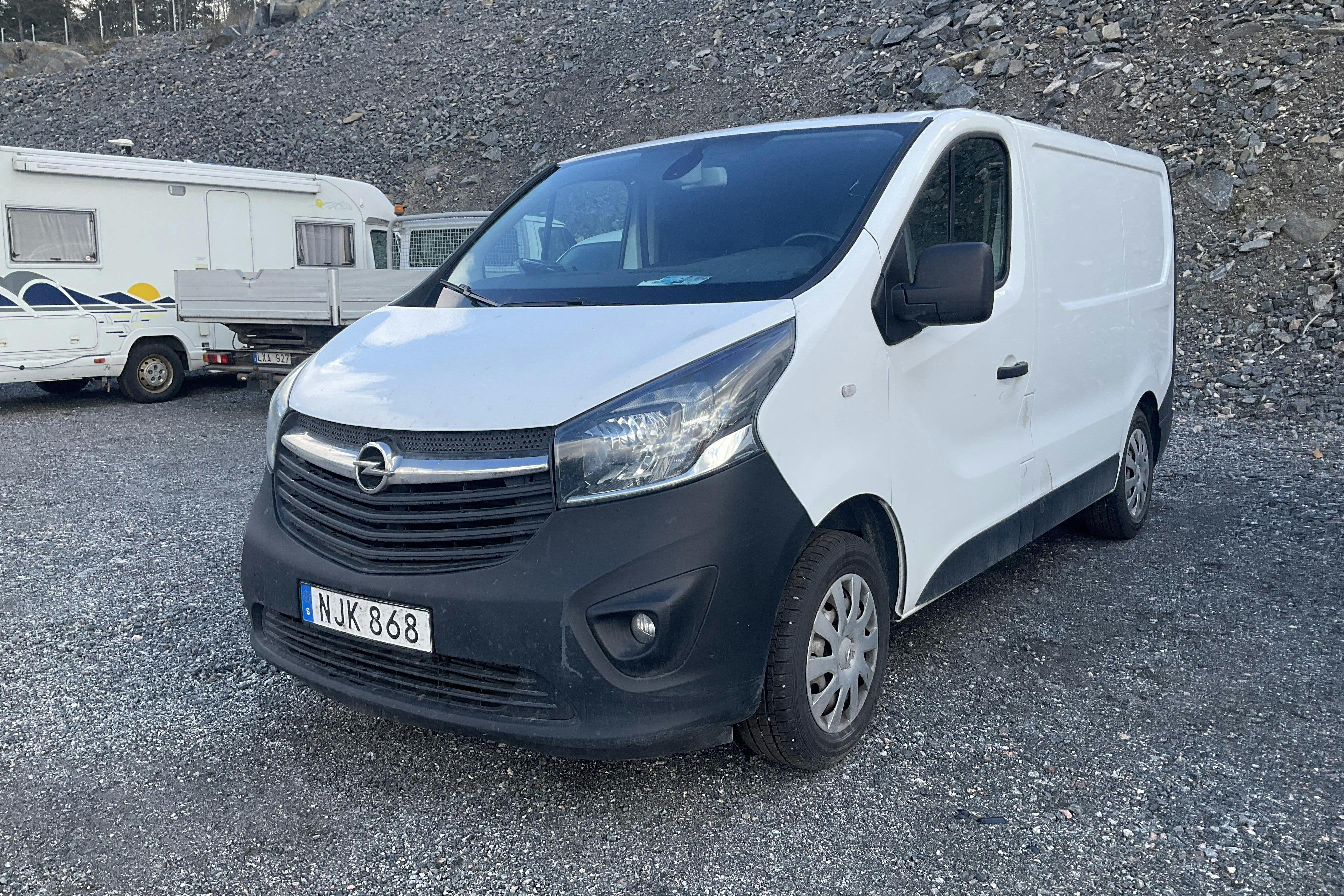 Opel Vivaro 1.6 BITURBO (125hk) - 14 706 mil - Manuell - vit - 2018