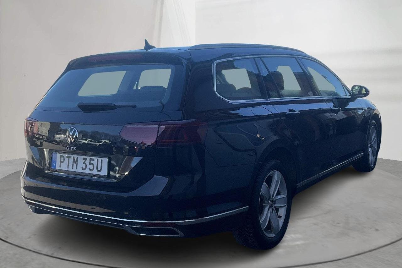 VW Passat 1.4 GTE Sportscombi (218hk) - 39 020 km - Automatic - black - 2022