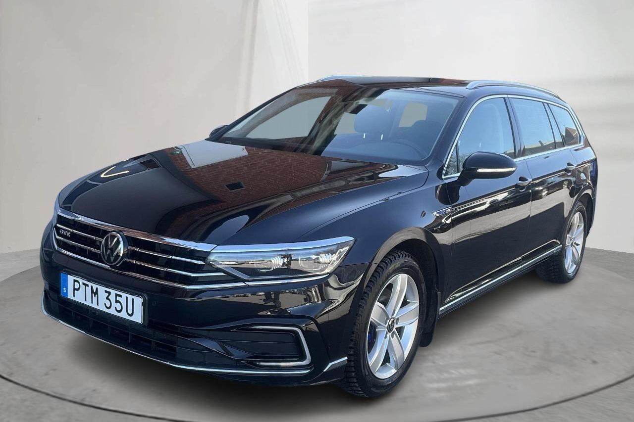 VW Passat 1.4 GTE Sportscombi (218hk) - 39 020 km - Automatic - black - 2022