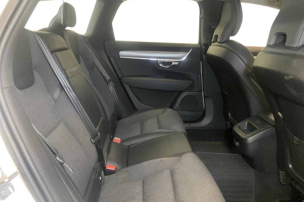 Volvo V90 D4 AWD (190hk) - 225 970 km - Automatyczna - biały - 2020