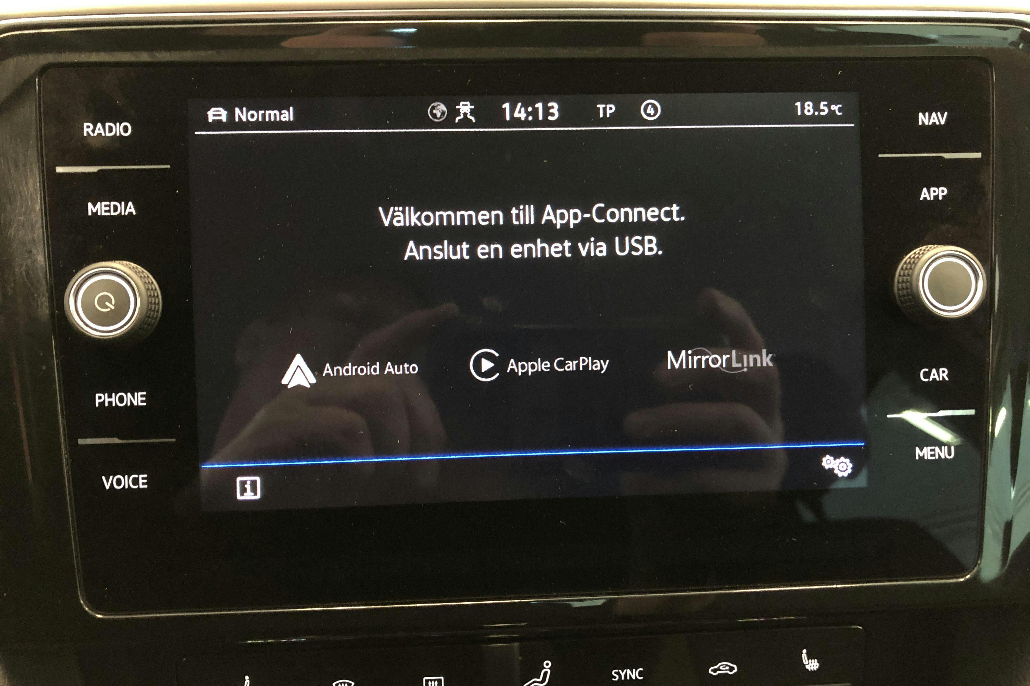 VW Passat Alltrack 2.0 TDI Sportscombi 4Motion (200hk) - 109 710 km - Automatic - white - 2023