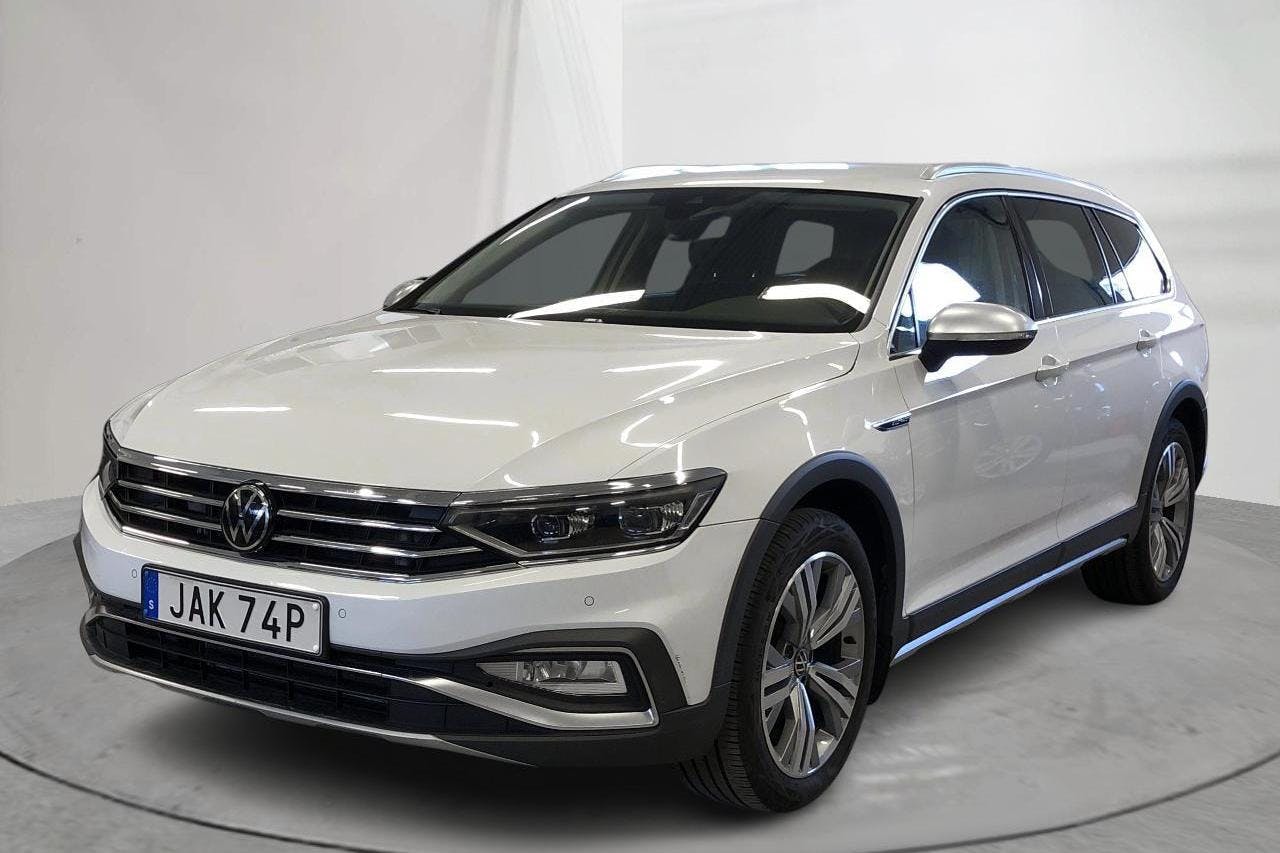 VW Passat Alltrack 2.0 TDI Sportscombi 4Motion (200hk) - 109 710 km - Automatic - white - 2023
